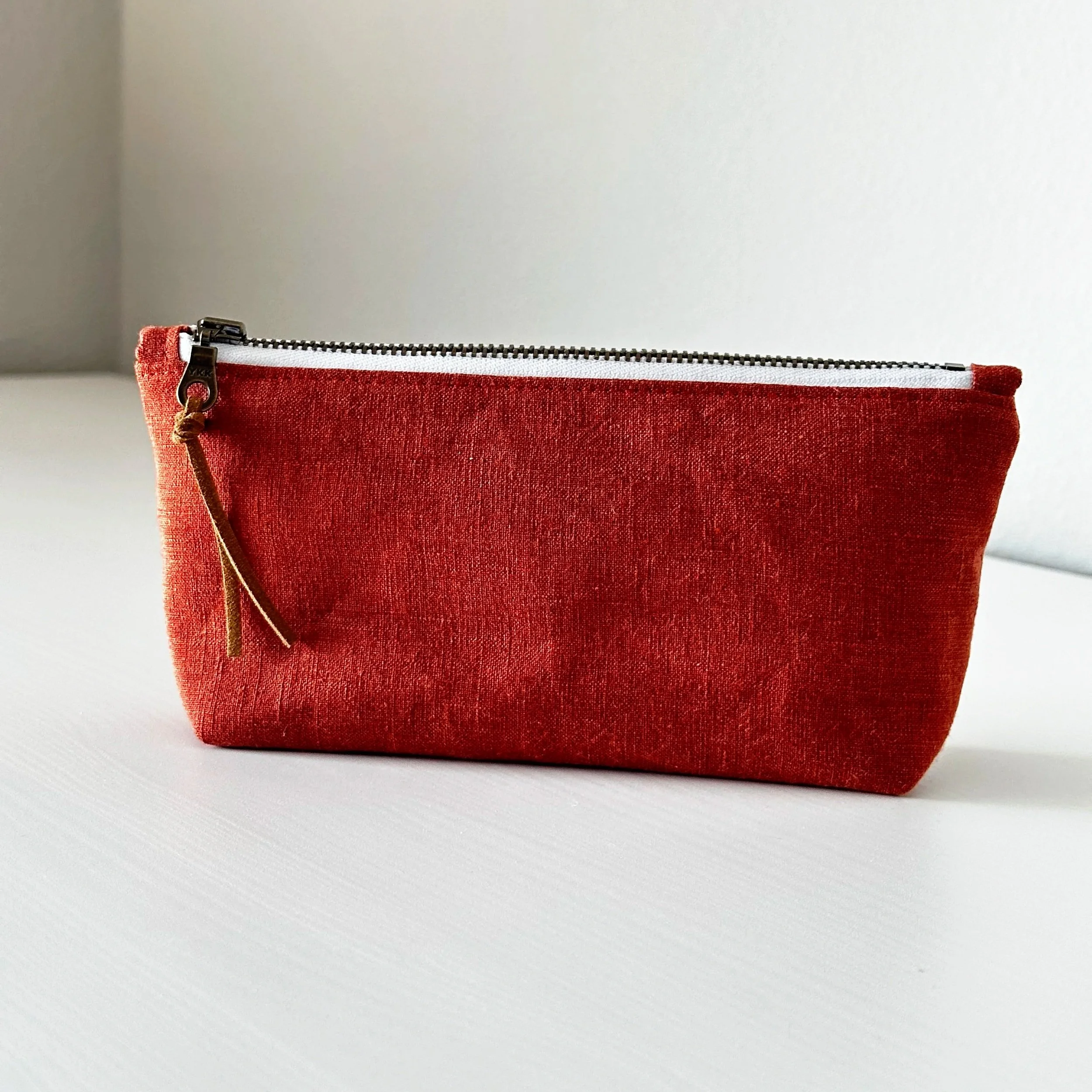 Brick Linen Zipper Pouch