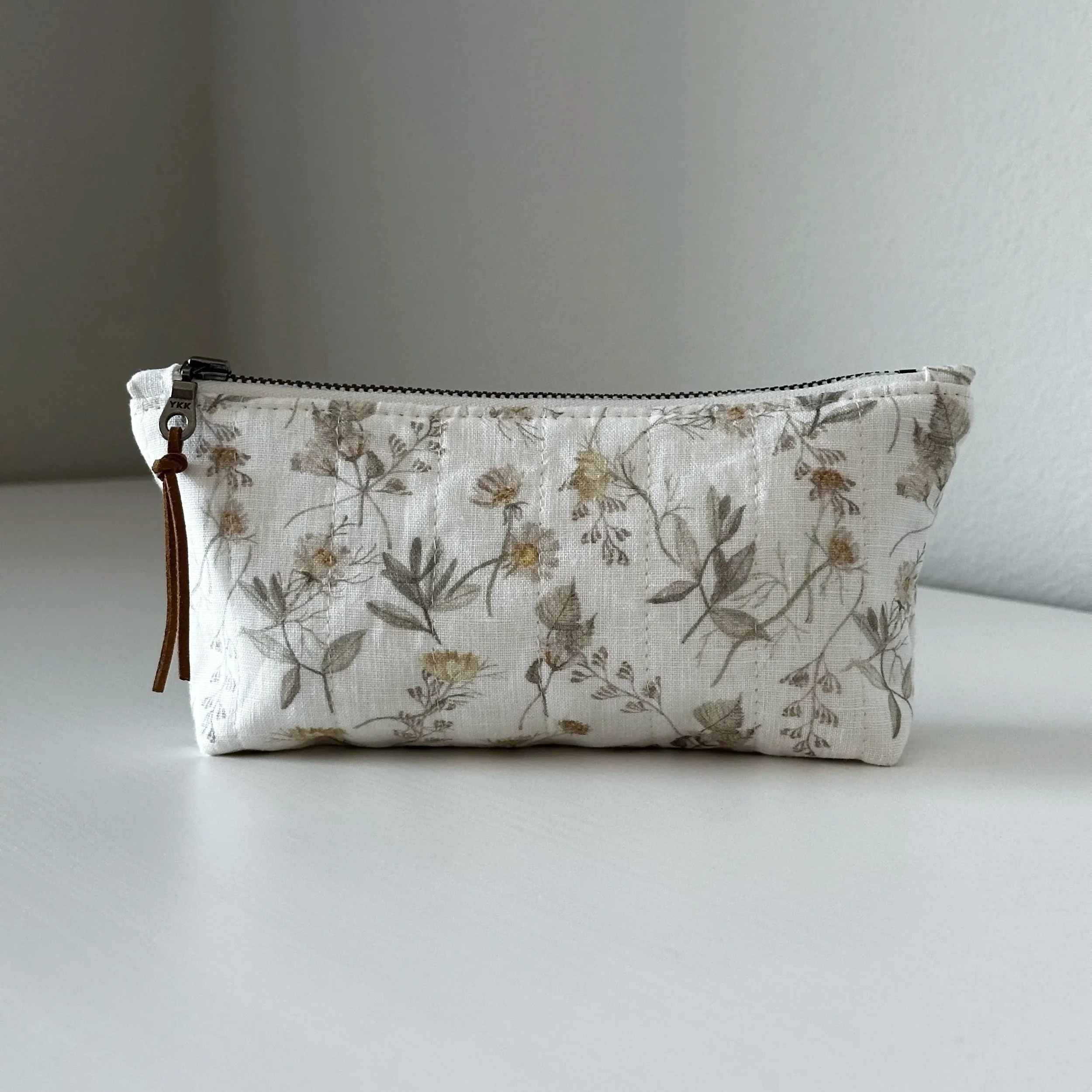Floral Quilted Linen Zipper Pouch