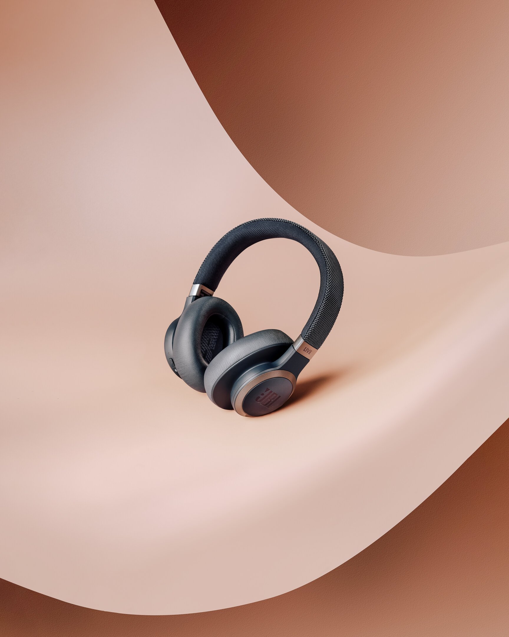JBL 2