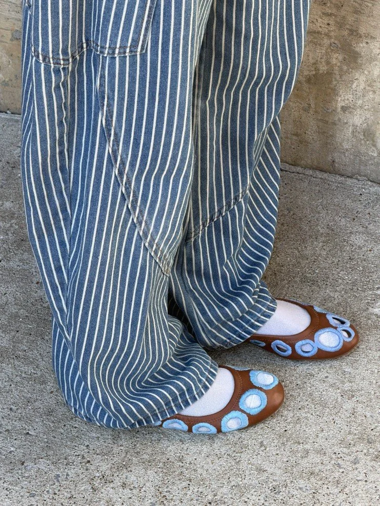 stitching on ballet flats