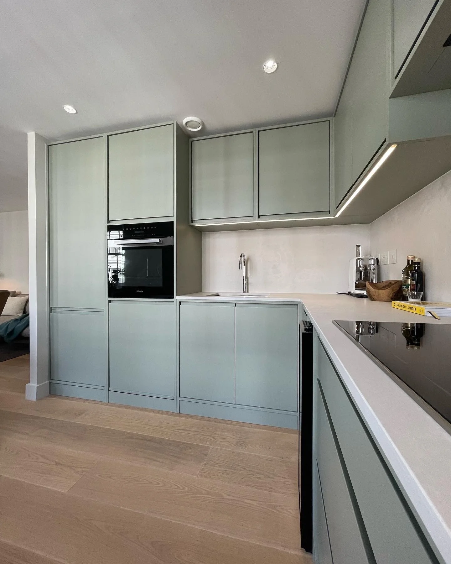 3 Bloomsbury kitchen 2.jpeg