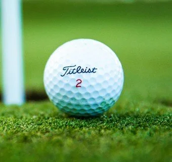 Kevään 2026 golfpallokampanja