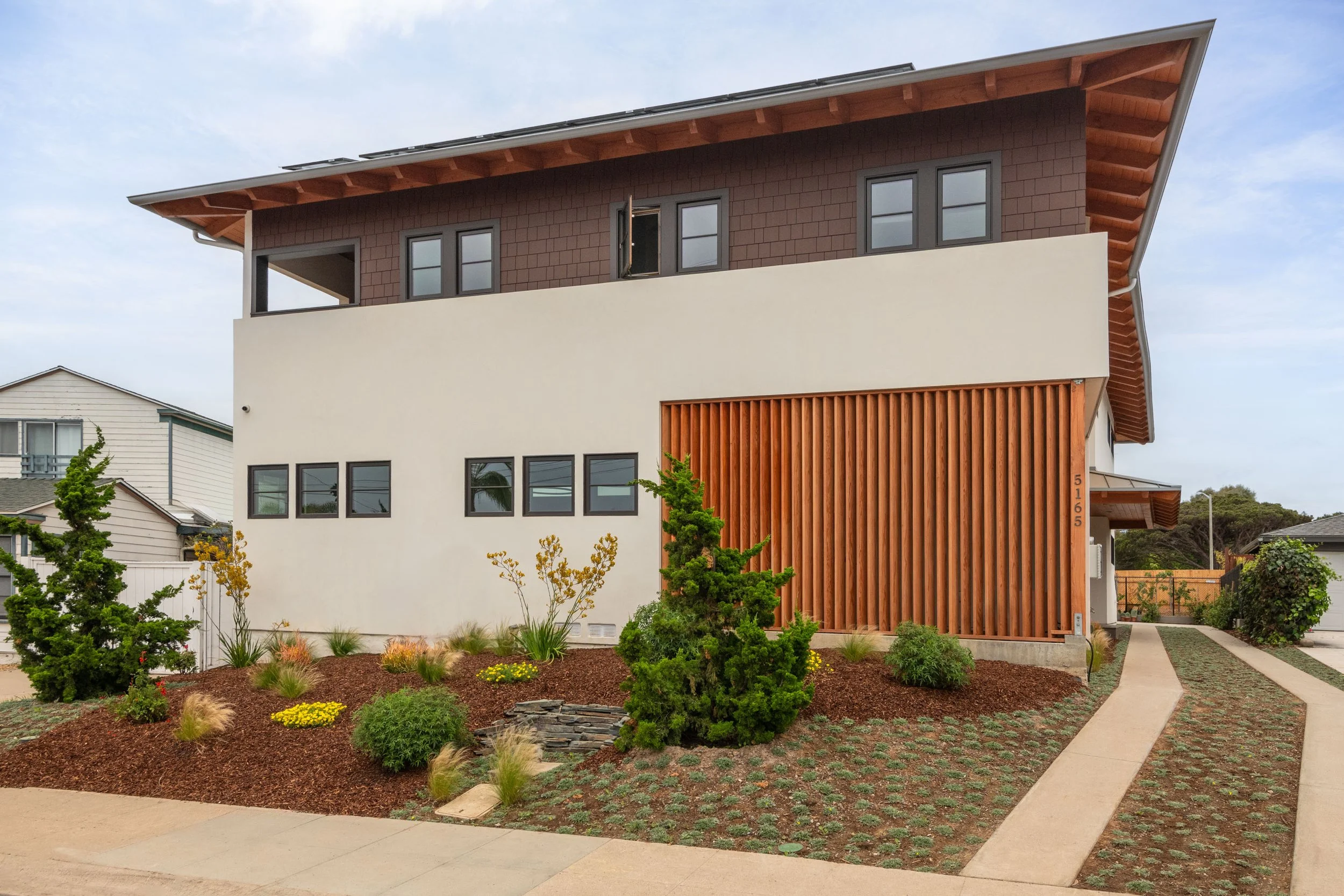 5165 Crystal Dr-24.jpg
