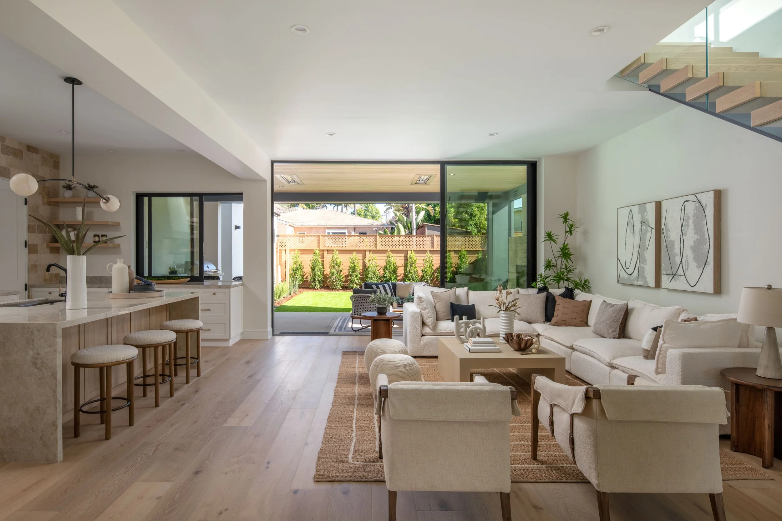 541 Gravilla St-26.jpg