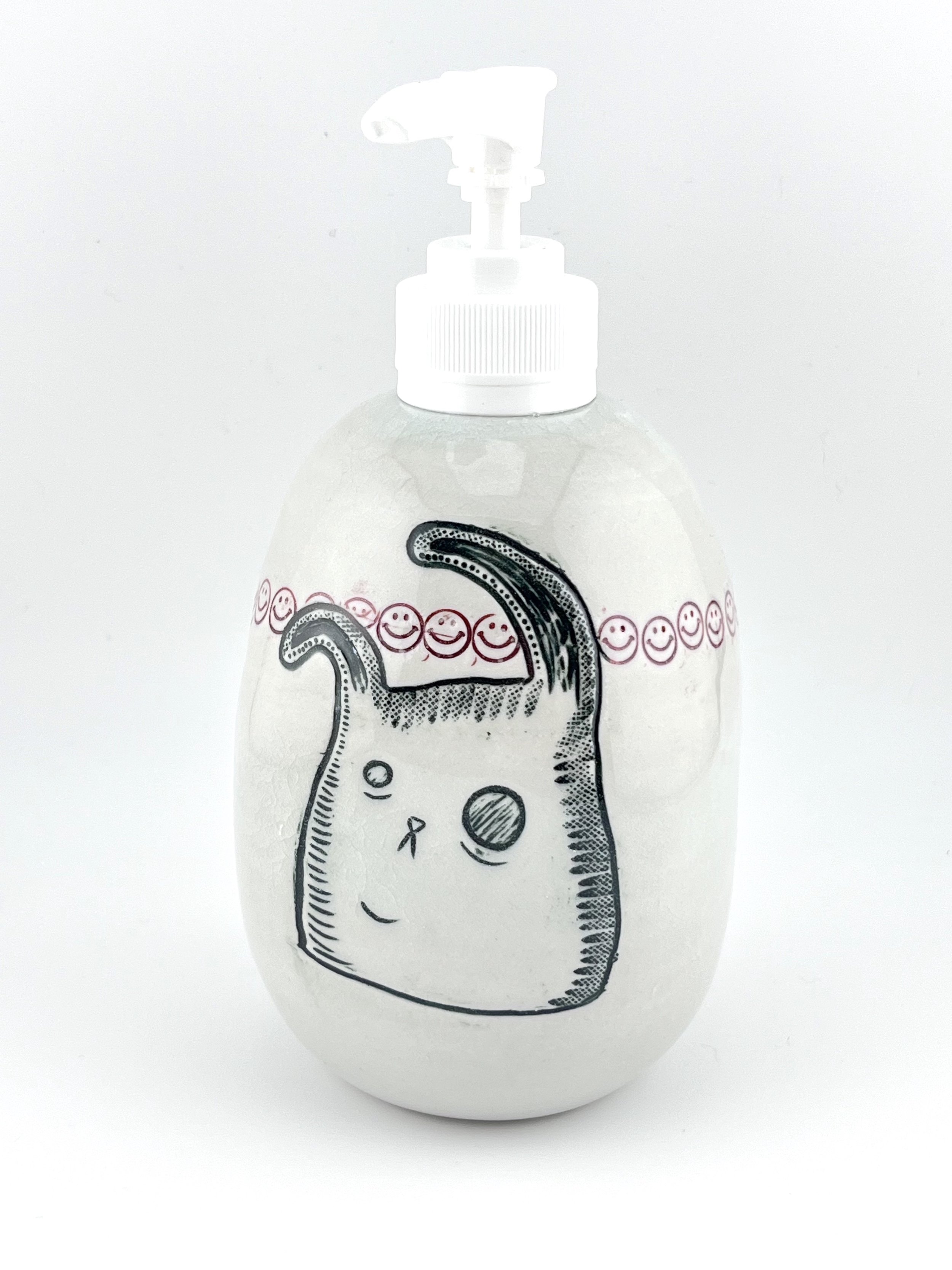 Rabbit soap dispenser