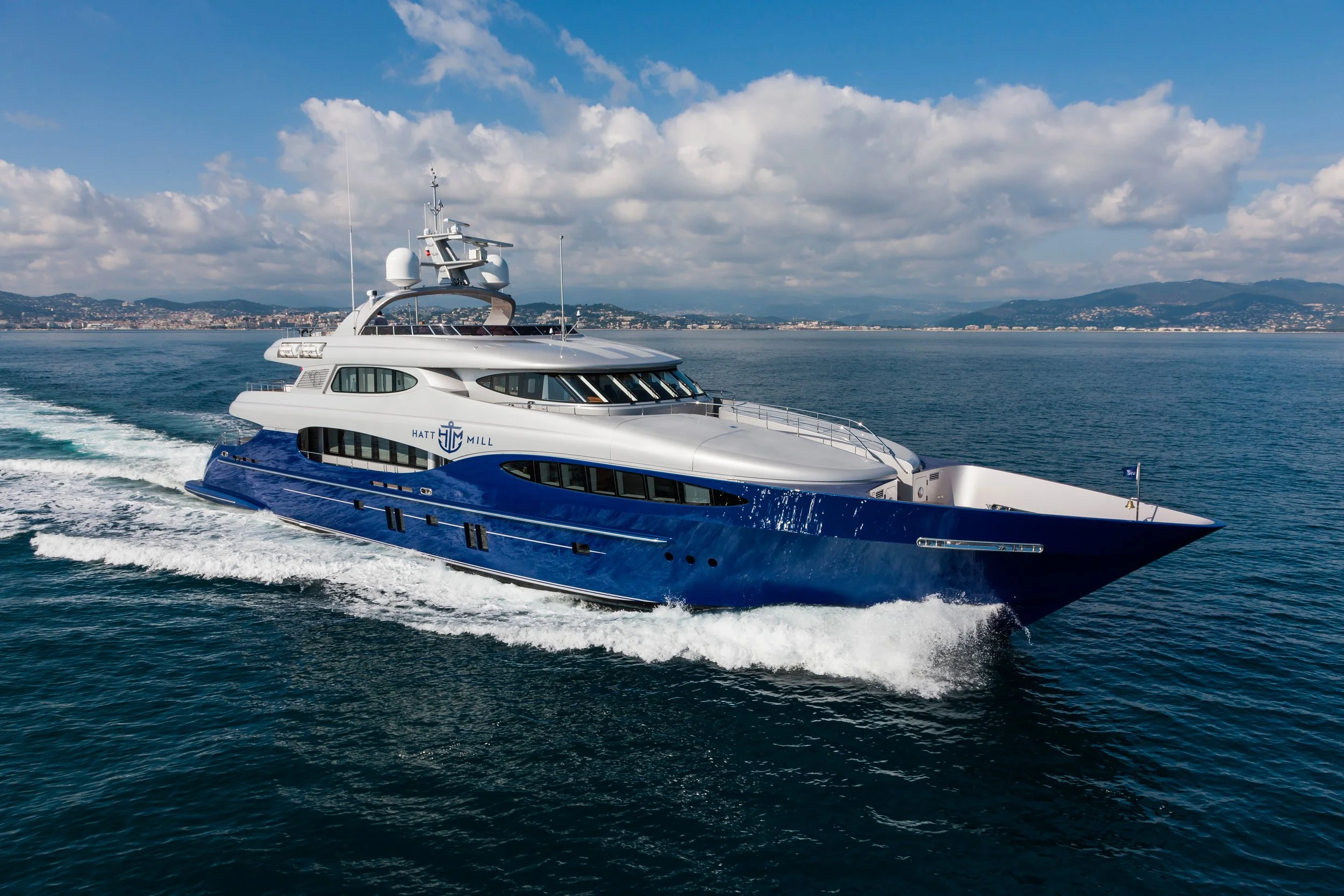 Hatt Mill Mega Yacht