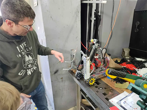 Red Arrow Robotics hold first summer camp