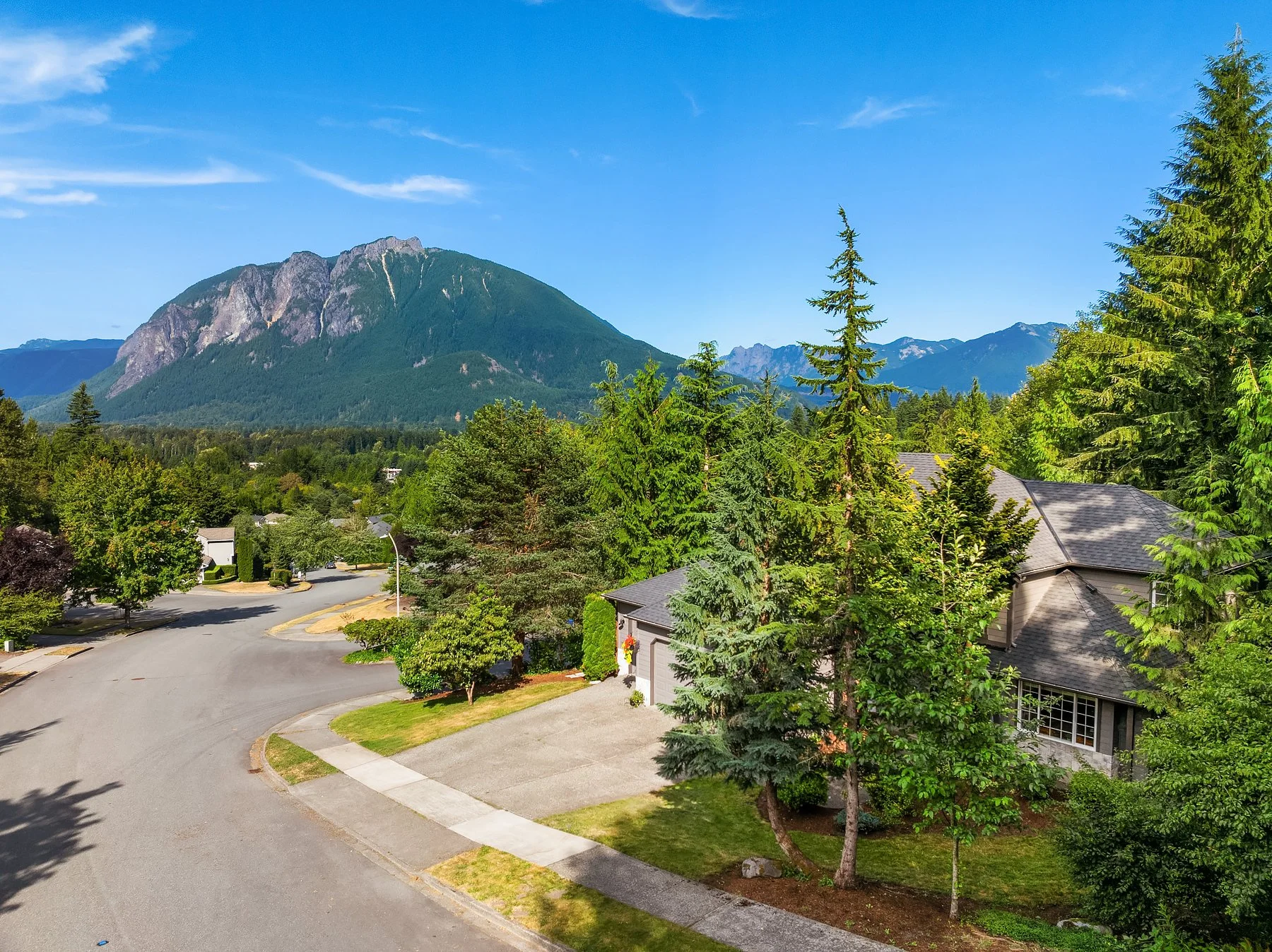 1477 SW 10th Street North Bend, WA (37).jpg