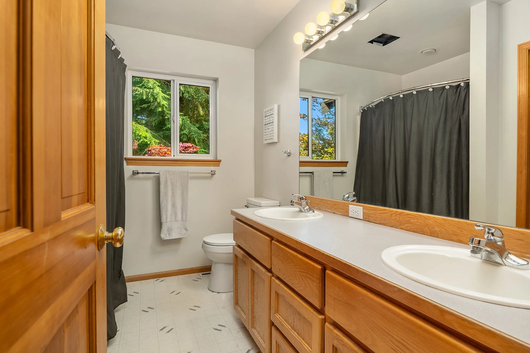 1477 SW 10th Street North Bend, WA (30).jpg