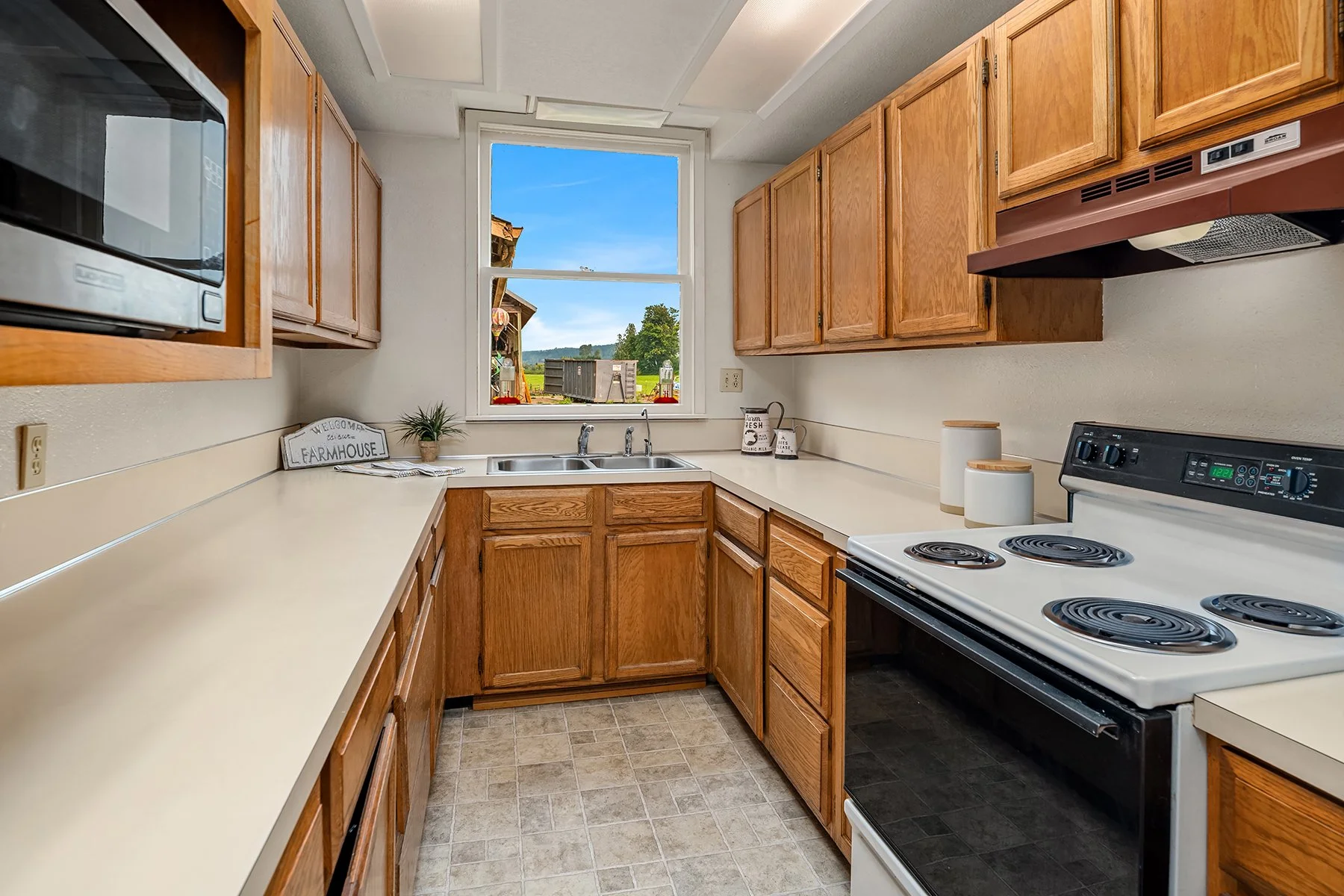 1711 Duvall Monroe Road NW Duvall WA (16).jpg