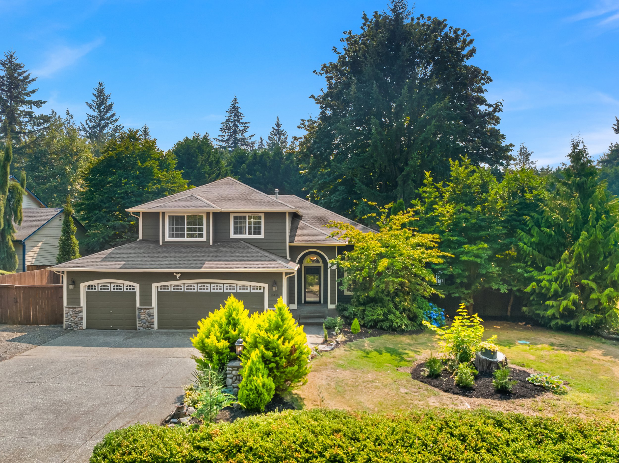 8416 96th Street NE  Marysville, WA 98270 (1).jpg