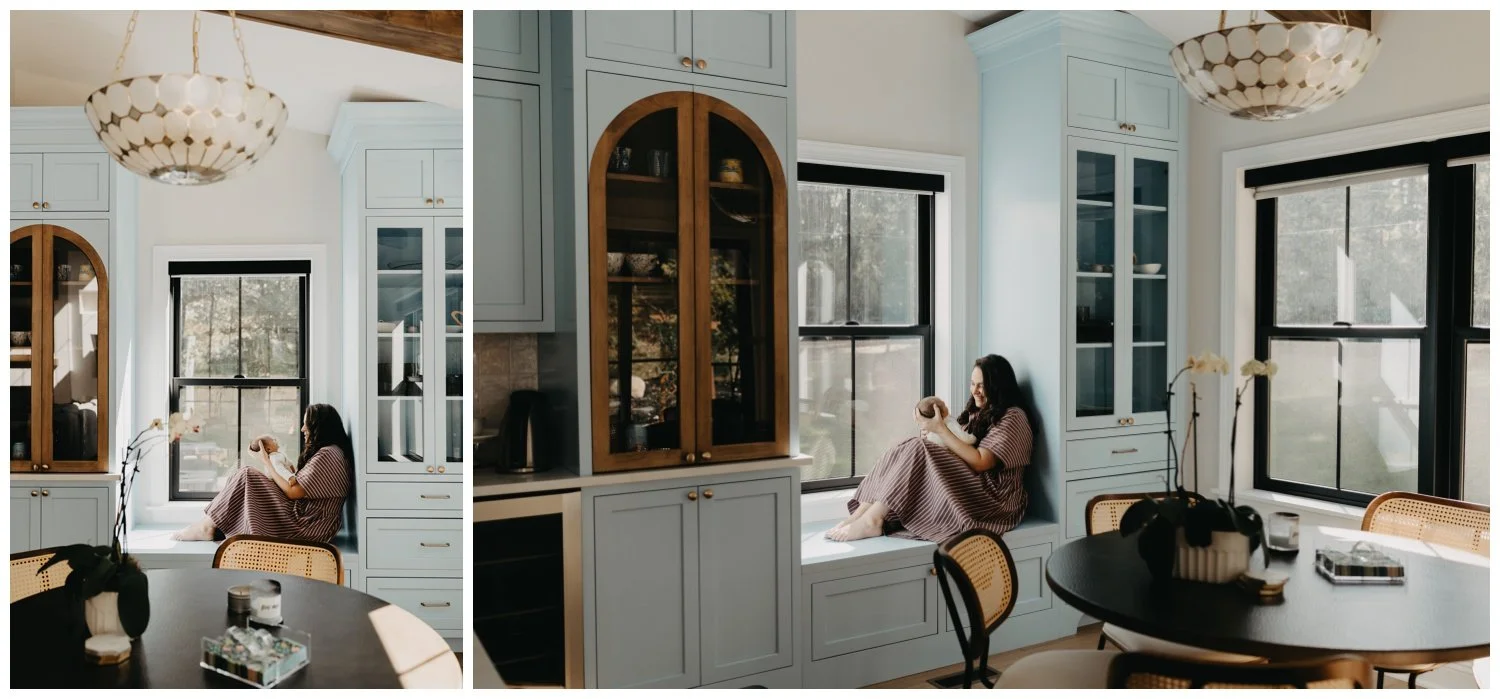 Cleveland Ohio photographer - mom and new baby 