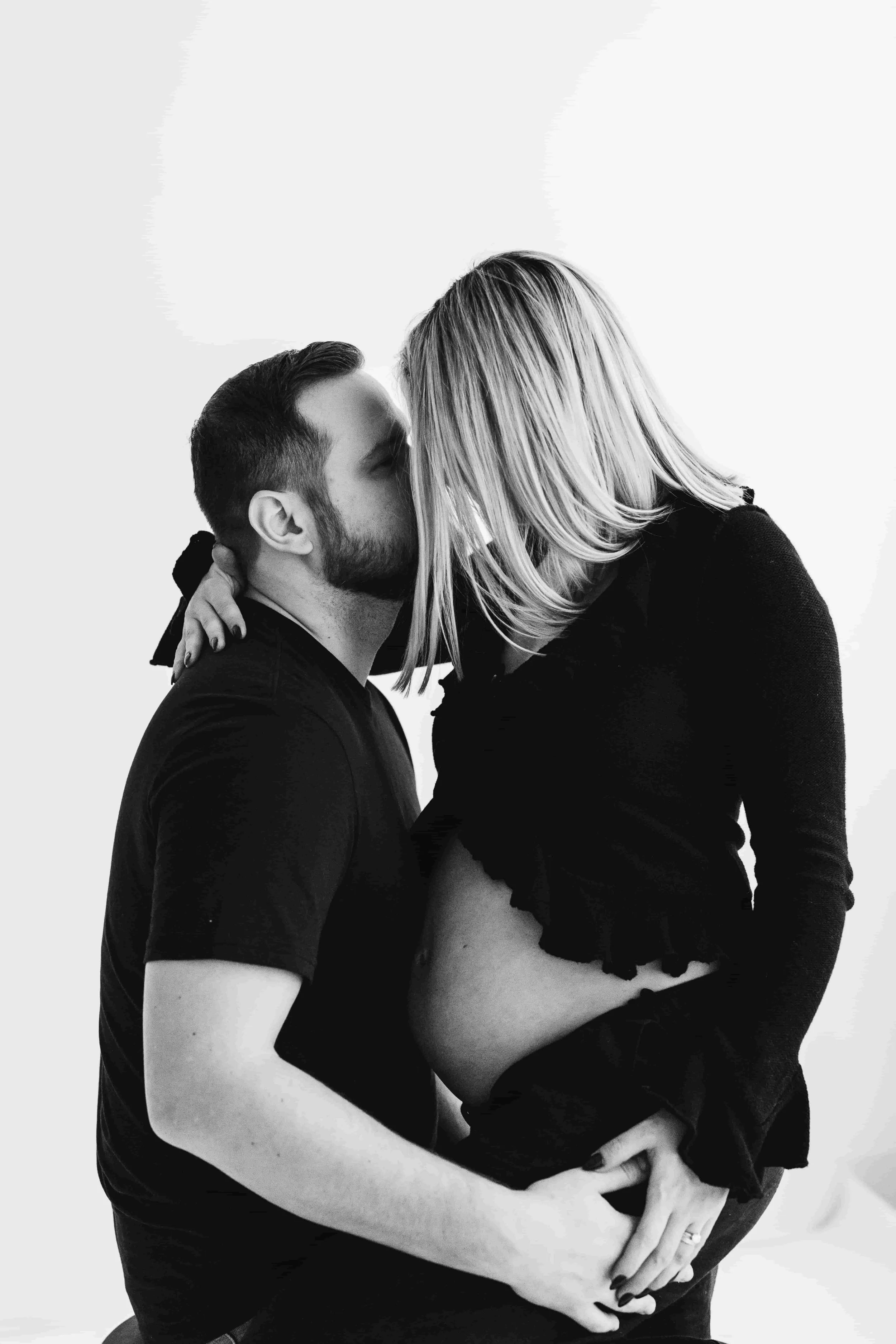 Maternity Studio Photoshoot Cleveland Ohio — Couples Maternity Portrait — Agnes Szlapka