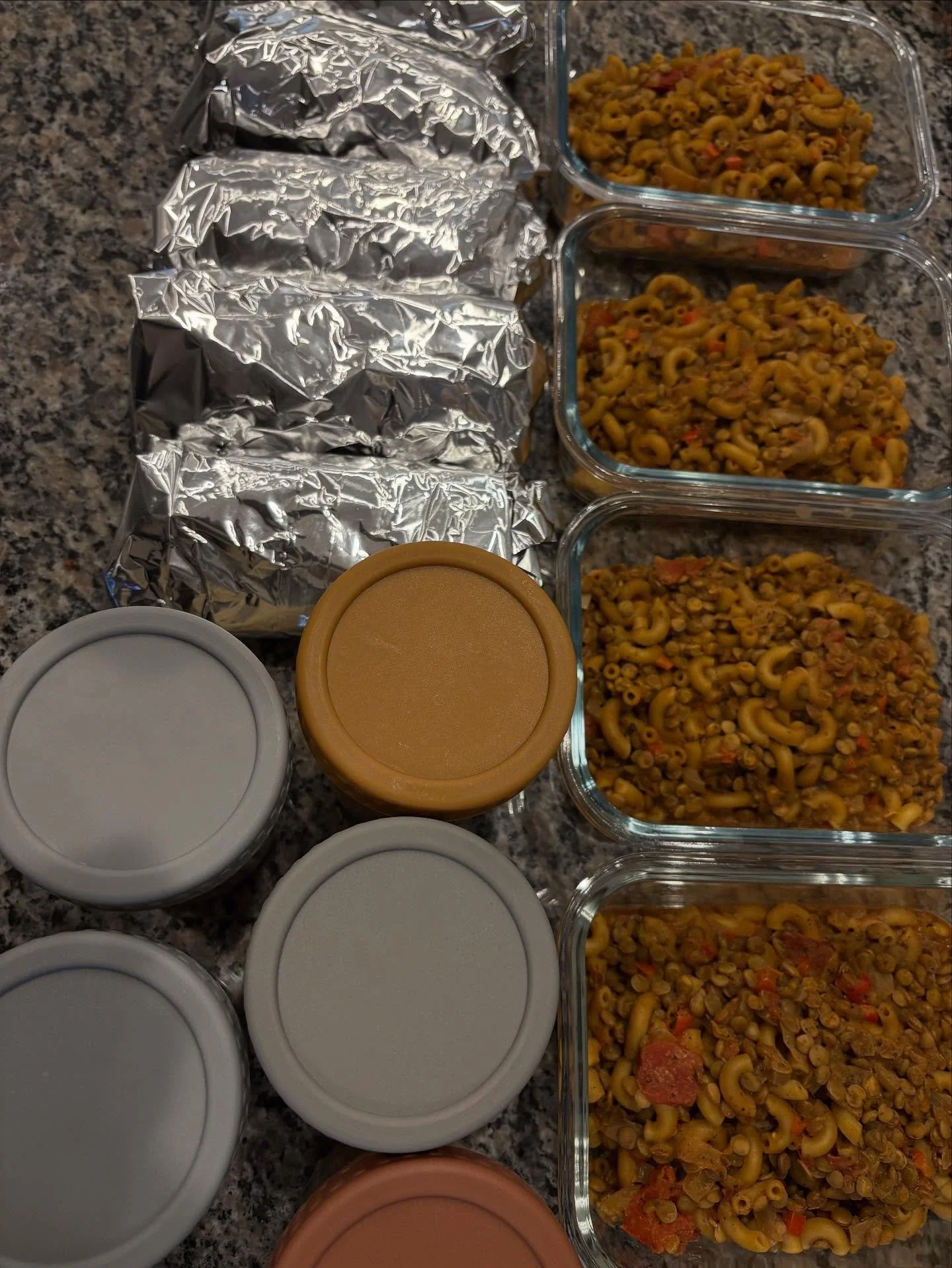 Part of being consistent with nutrition is planning to be consistent with nutrition. 

I could sugarcoat this, but when you&rsquo;re truly committed to a goal (whether that&rsquo;s body comp-related or overall health) there are moments where flexibil