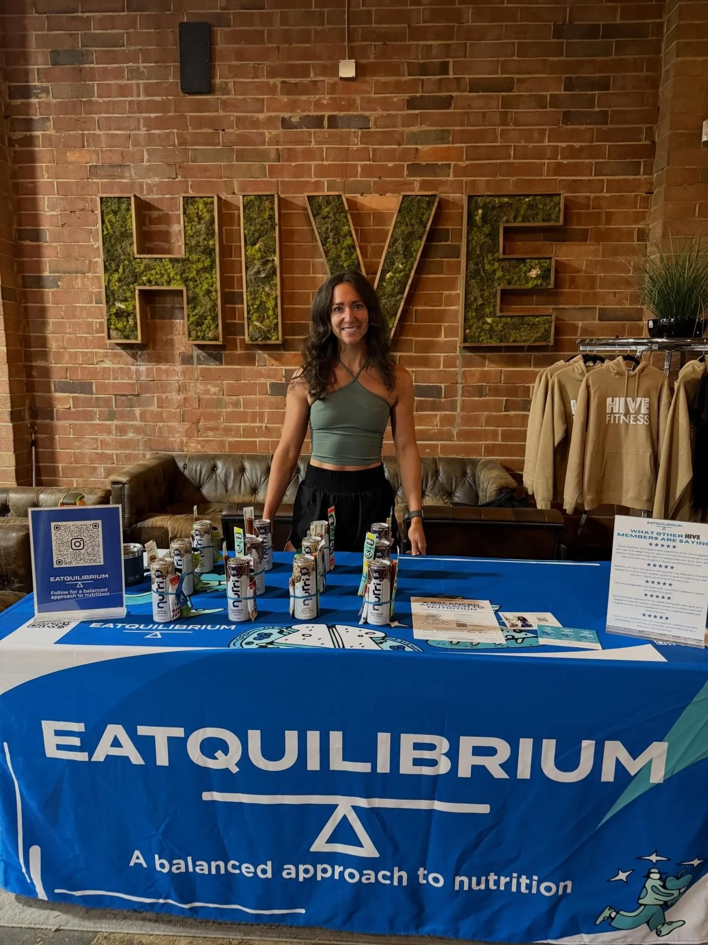 It&rsquo;s been a couple months, but so great to be tabling at @hivefitnessclt again this morning!

Got to switch things up from my usual 5am workout routine and actually slow down to connect with members, talk all things nutrition, and hand out some