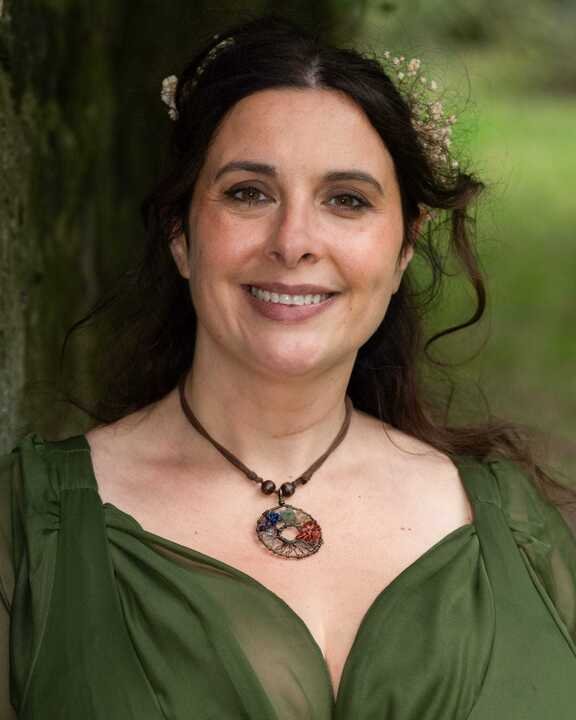 The Séance of Blake Manor Interview with Treasa McCabe