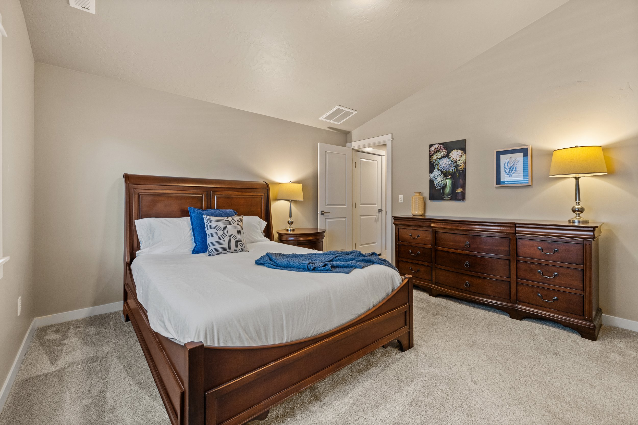 7611Corona-29.jpg