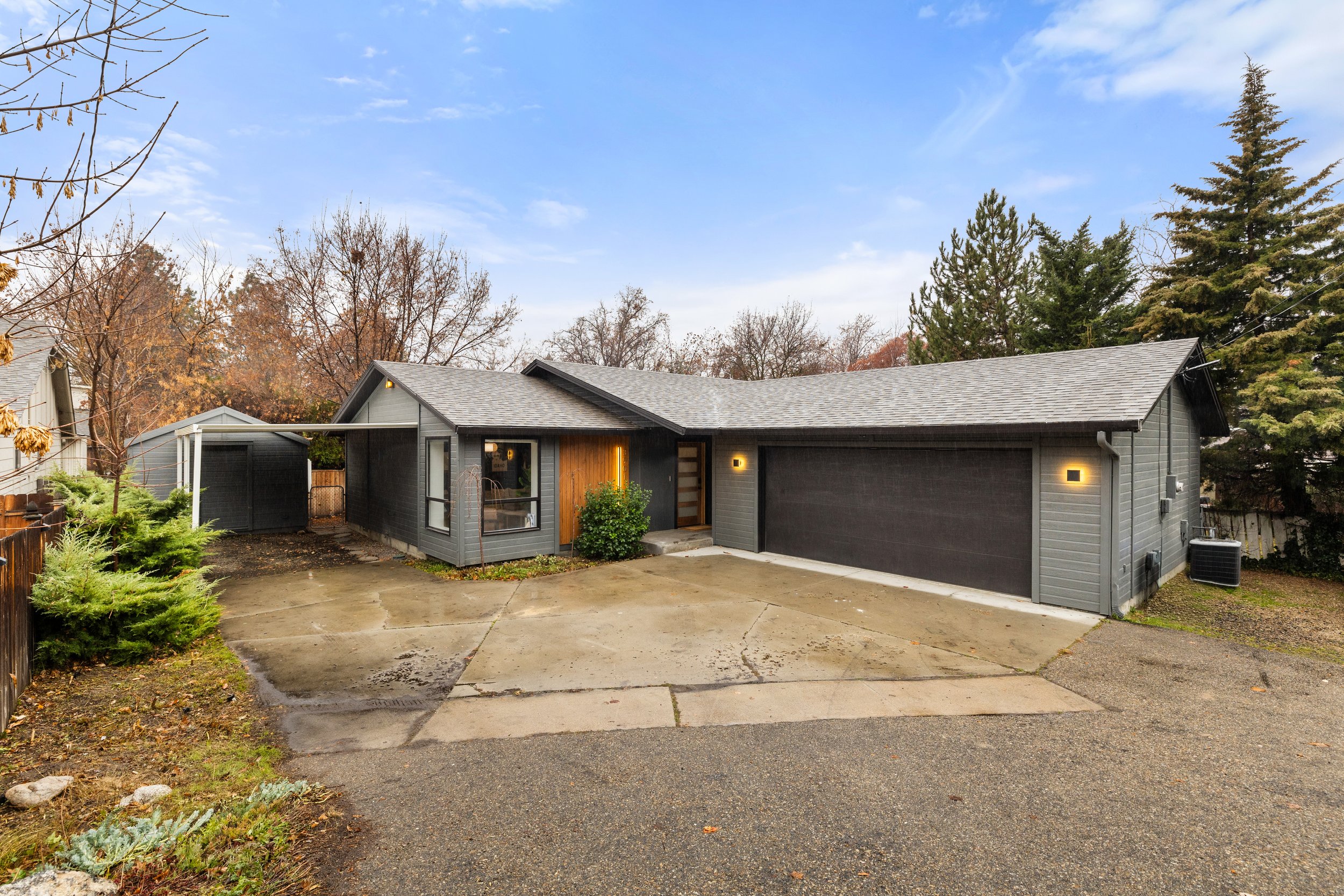 3901Hill-1.jpg