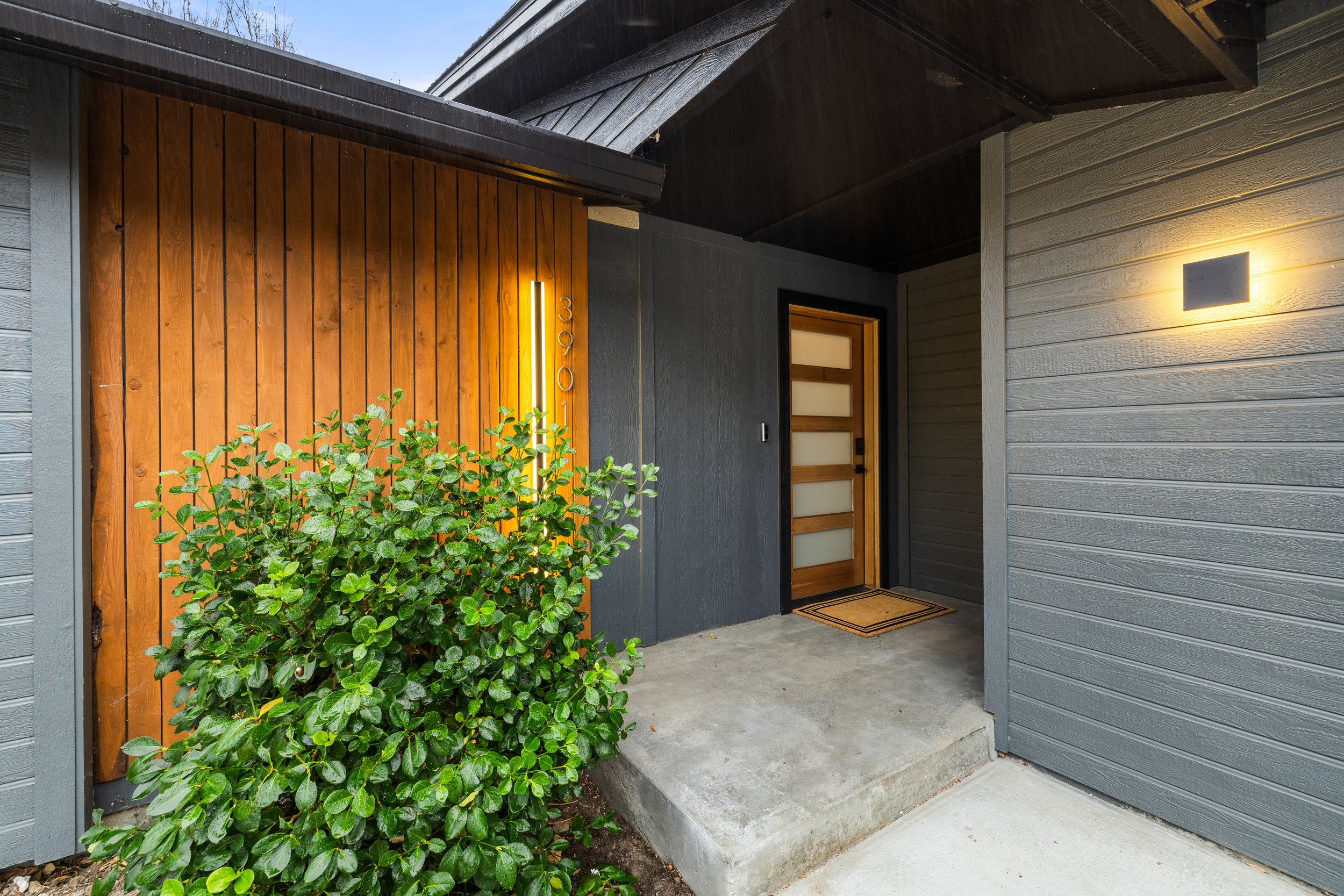 3901Hill-2.jpg