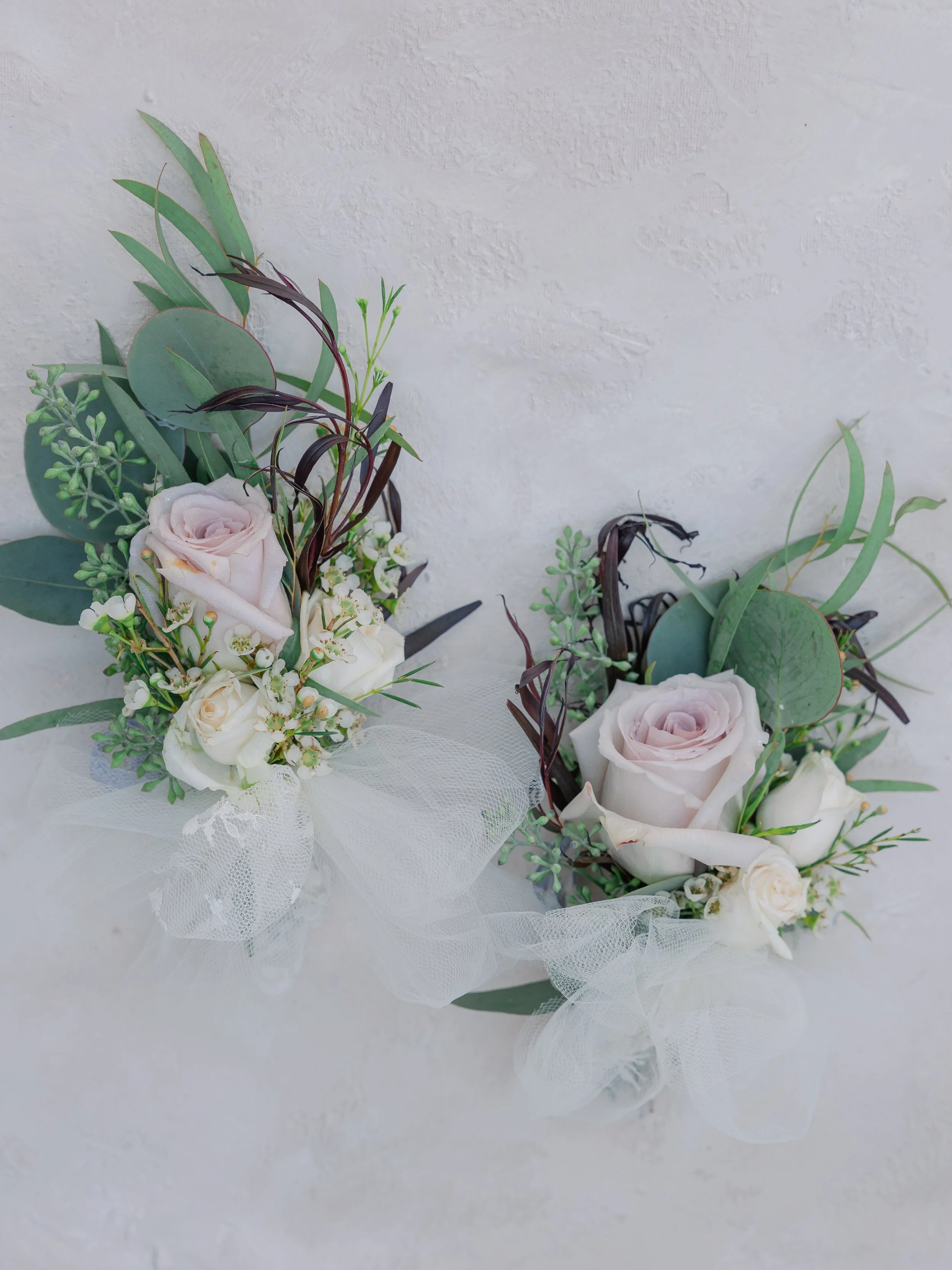 nikki_hildebrand_photography_sarah-peyton_bridal_details_2022-7-16_36.jpg