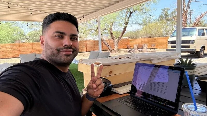 If You Want to Be Seen, Learn to See