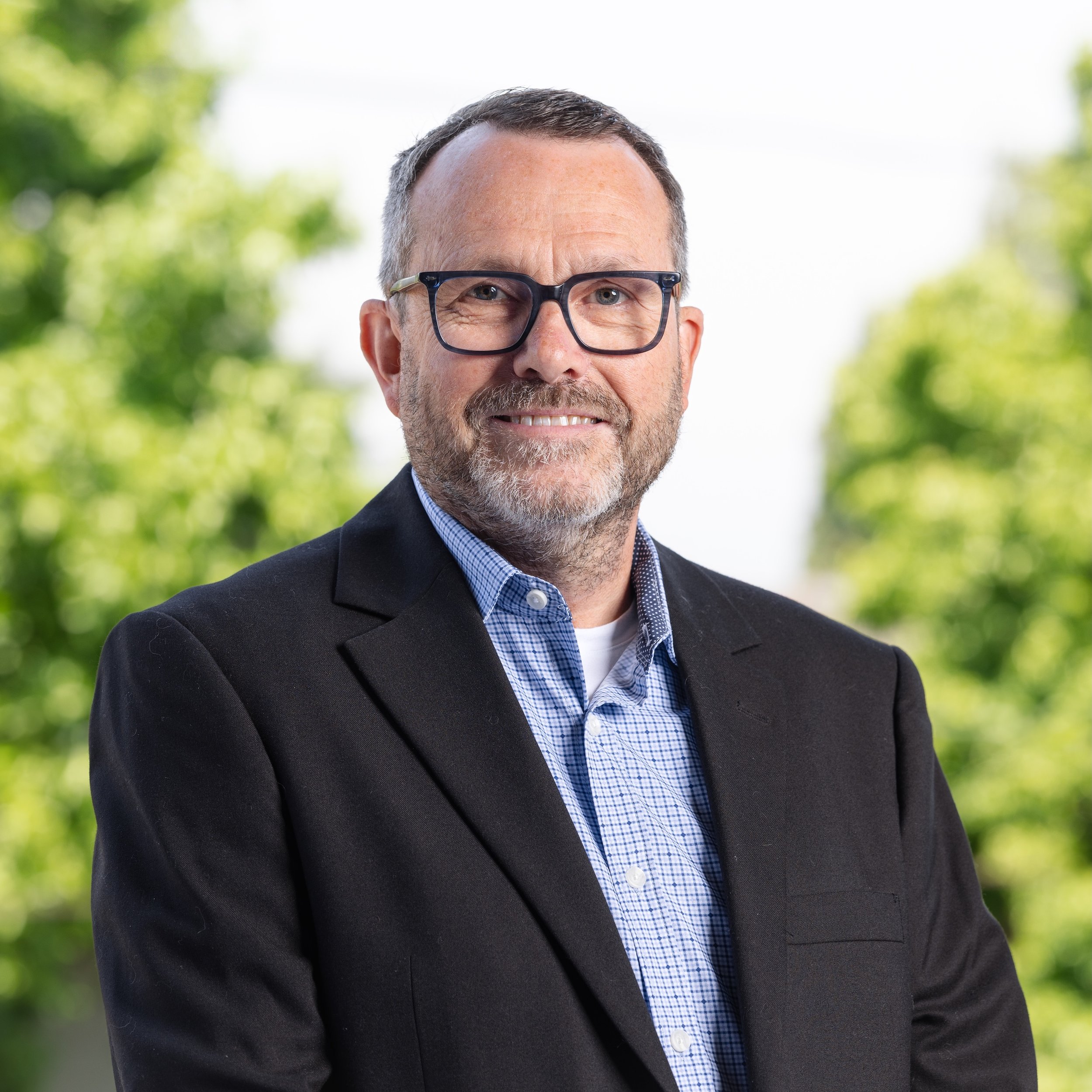 Headshot of founder of Cobalt CPA in Portland, Oregon for website and social media use. 