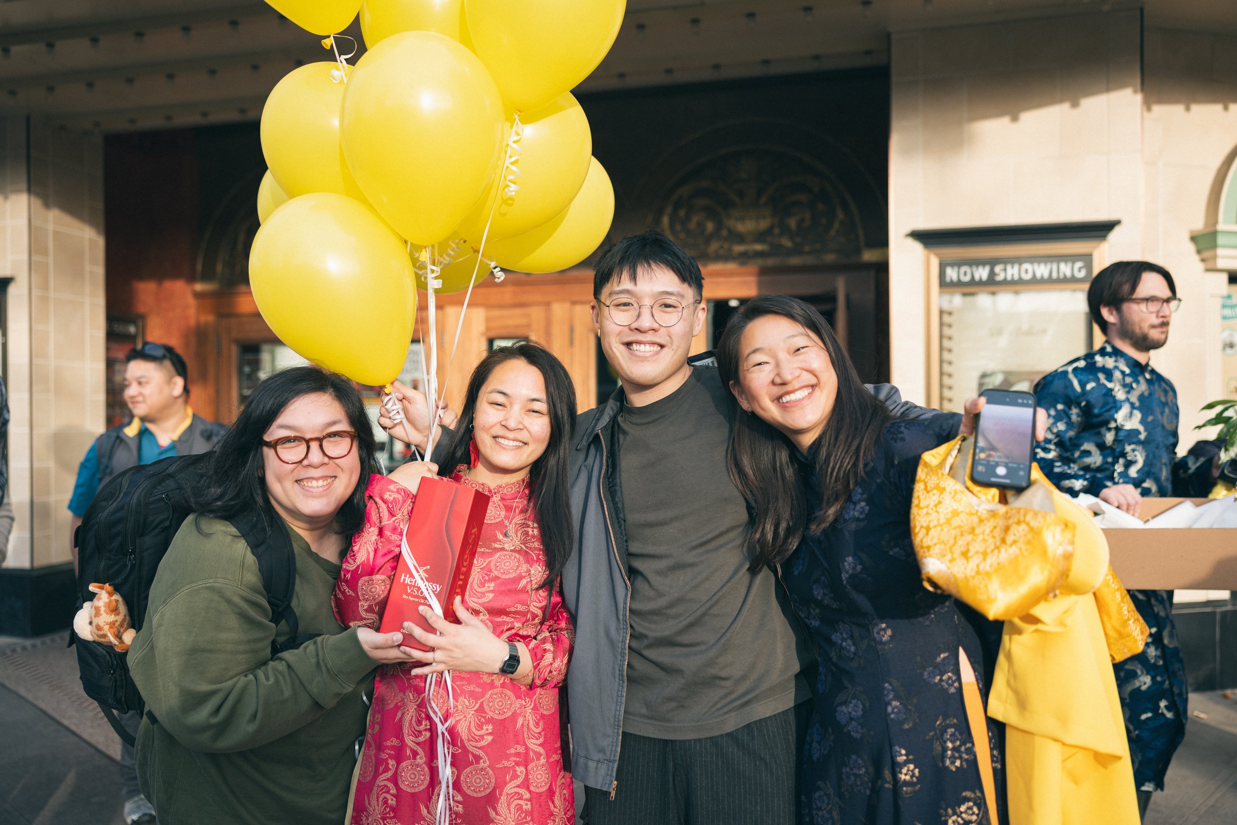 Yellow Balloon_101.jpg