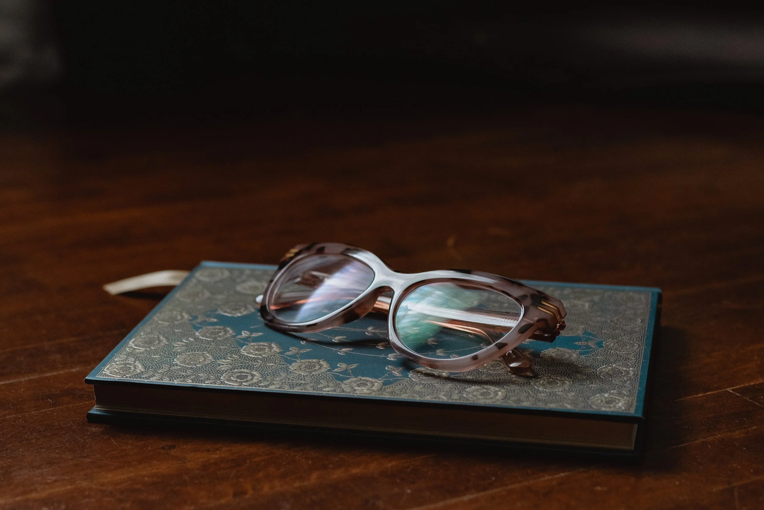 Vision Book & Journal: Your Path to an Unapologetic, Self-Romantic Life