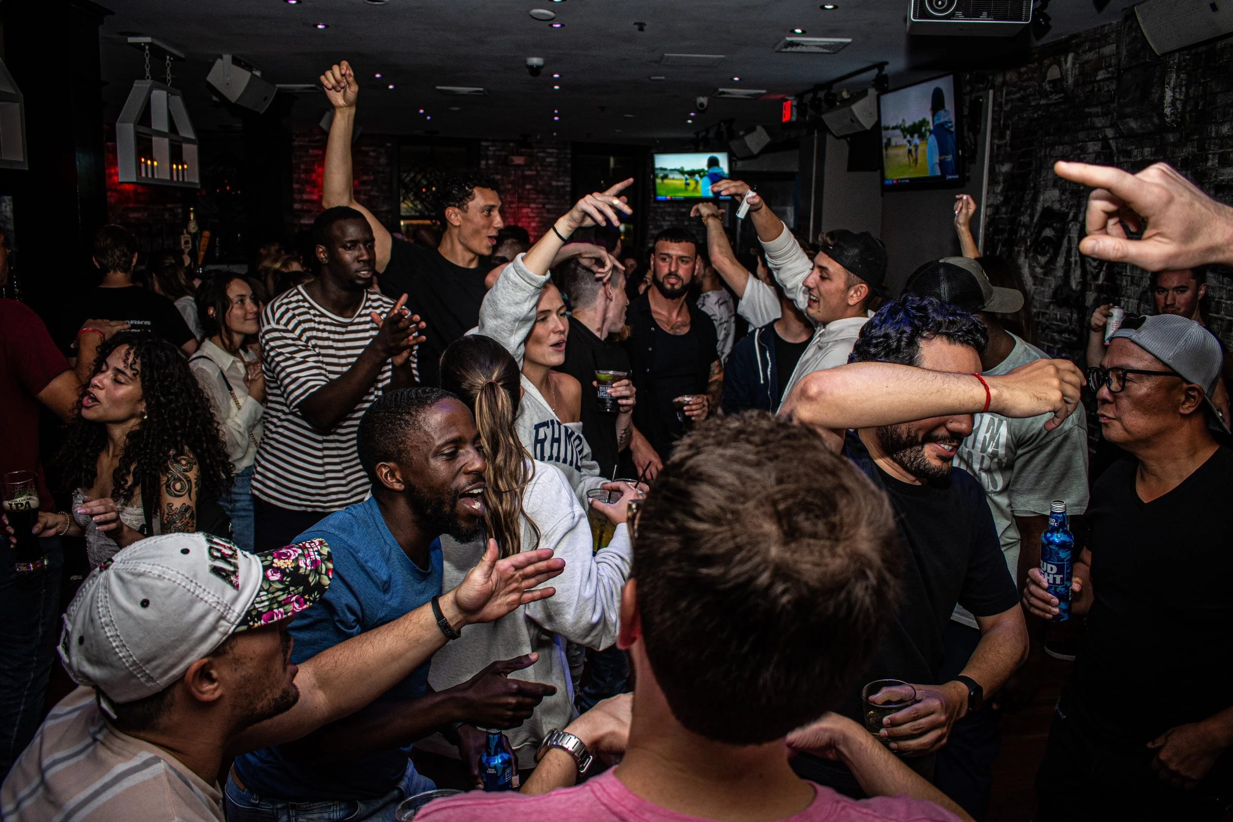 Bell in Hand, Boston, Faneuil Hall, DJ, Dance Party,  @ezekiel_dussault