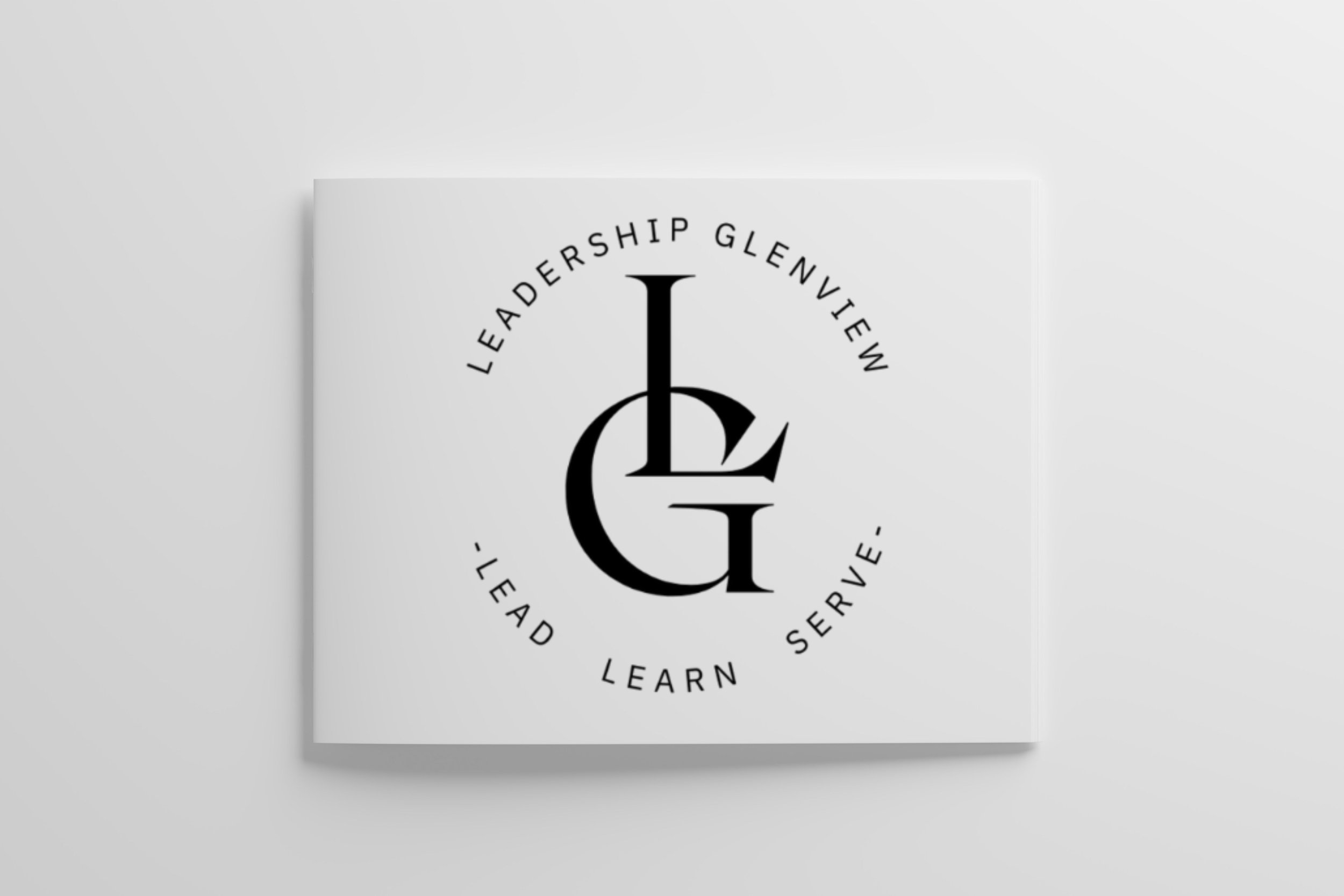 Field Day Designs minimalist logo for a leadership program, combining classic serif typography and circular composition to convey professionalism, learning, and community values.