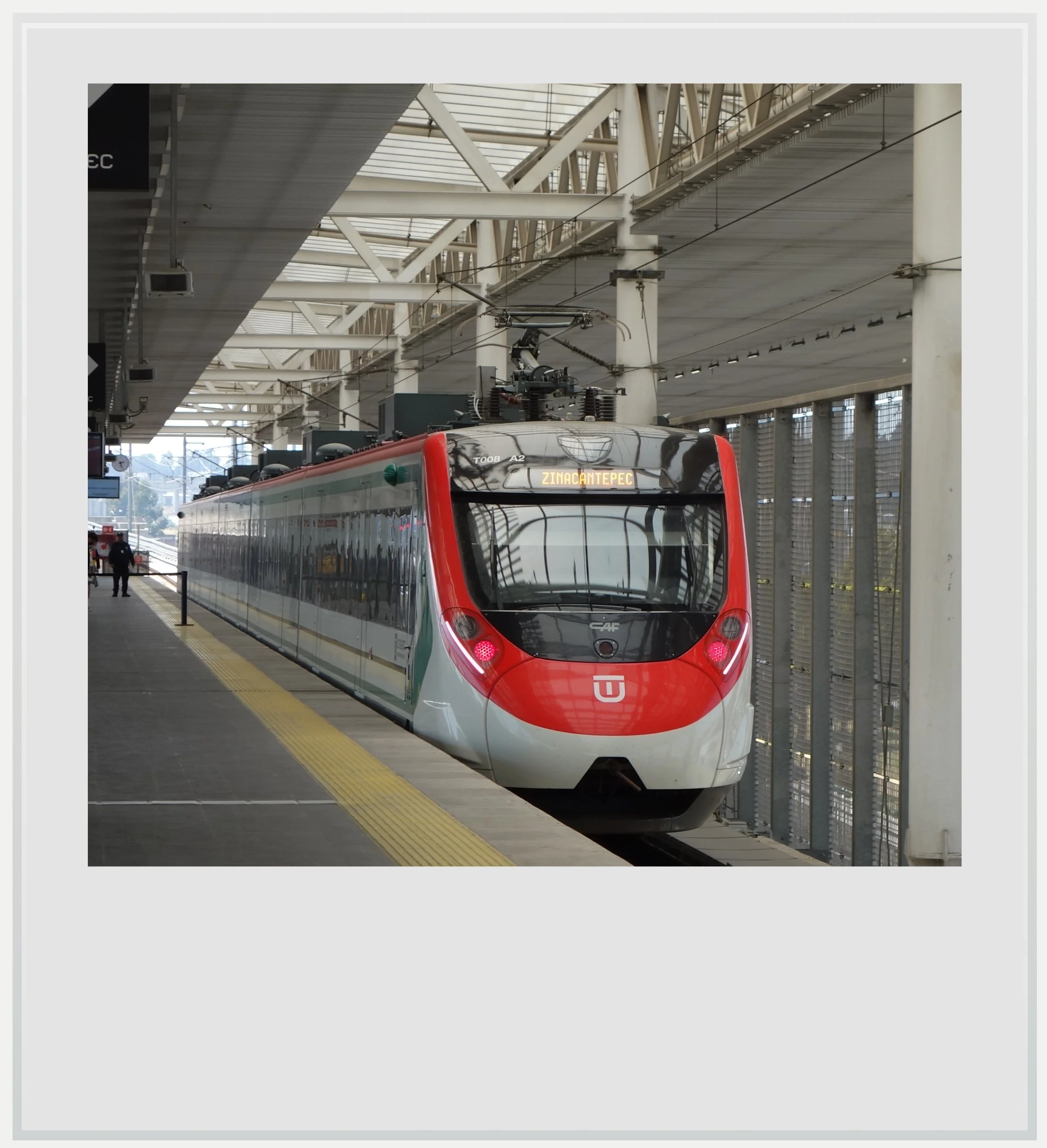 An Insurgente train set about to stop at the Toluca Centro station on its way to Zinacantepec, Mexico.