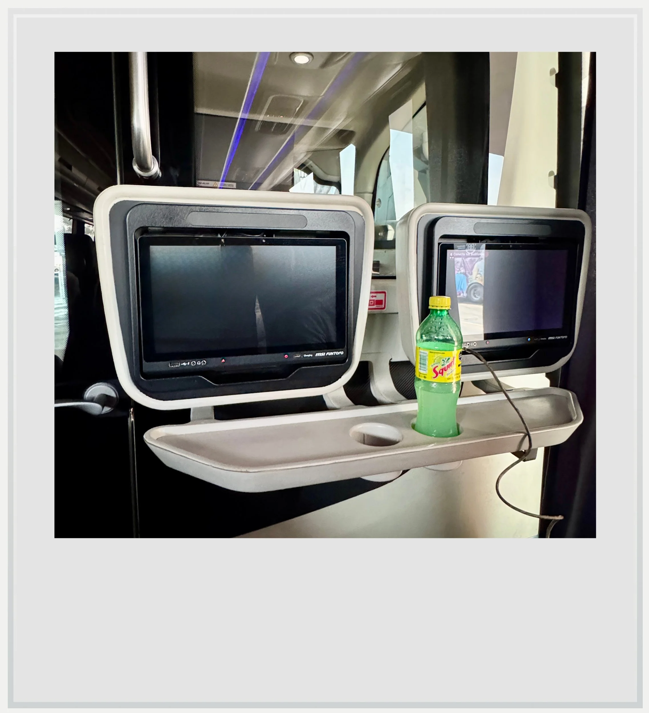 Individual screens on a Futura Primera Select bus.