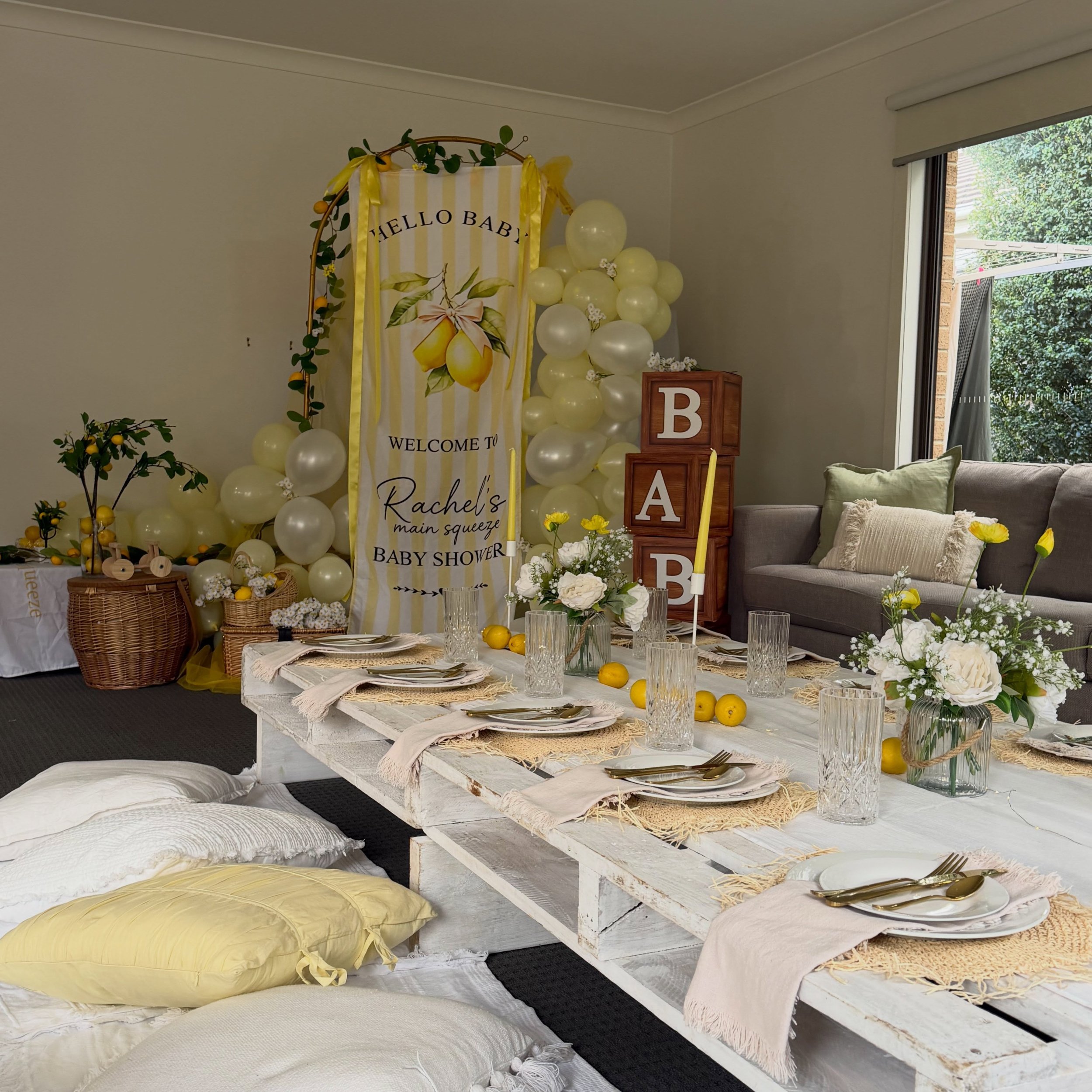 A little sunshine, a lot of love, and the sweetest picnic setup 🍋💛✨

This gorgeous baby shower featuring our Raised picnic setup are perfect for intimate gatherings that feel stylish, fun and just that little bit different 🌼🥂

Want to create some