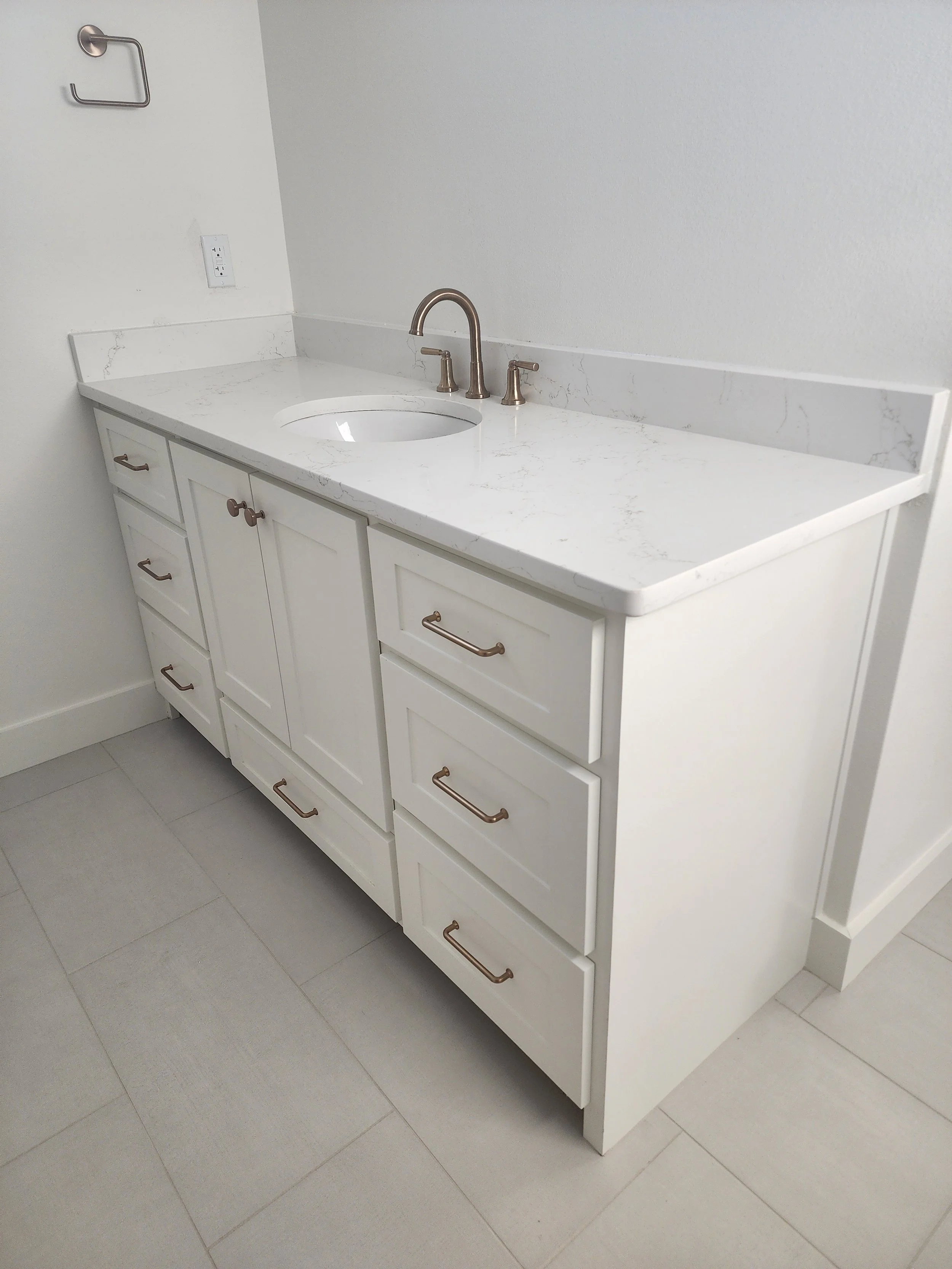 Custom Garage Storage Cabinets for Ganado, Texas Residence