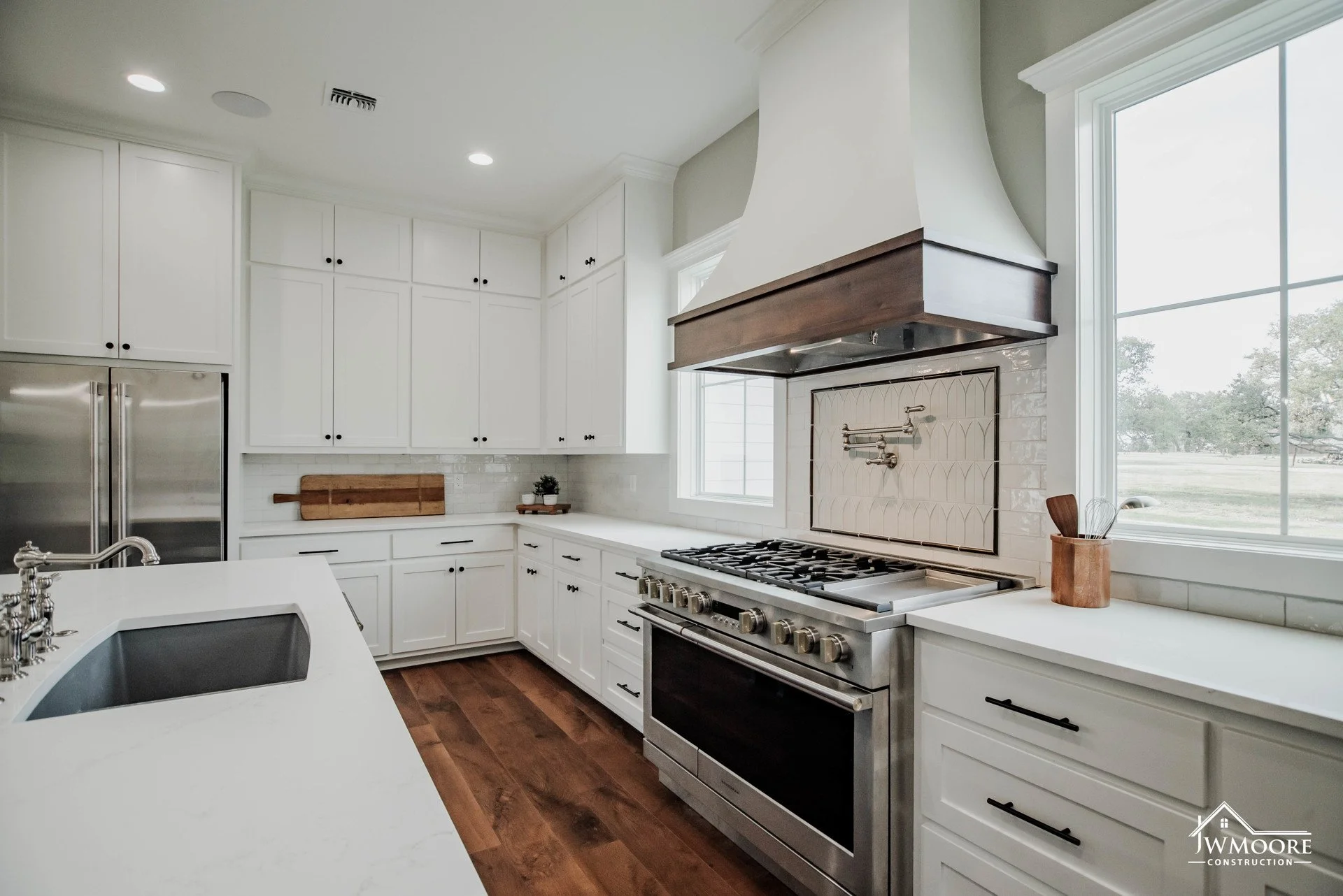 Functional kitchen cabinets that look beautiful too