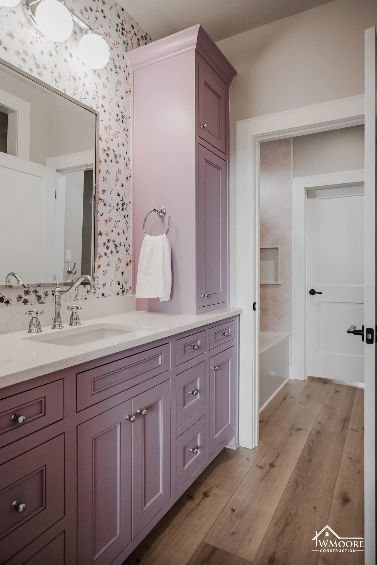 Custom cabinets that stand up to kids' wear and tear