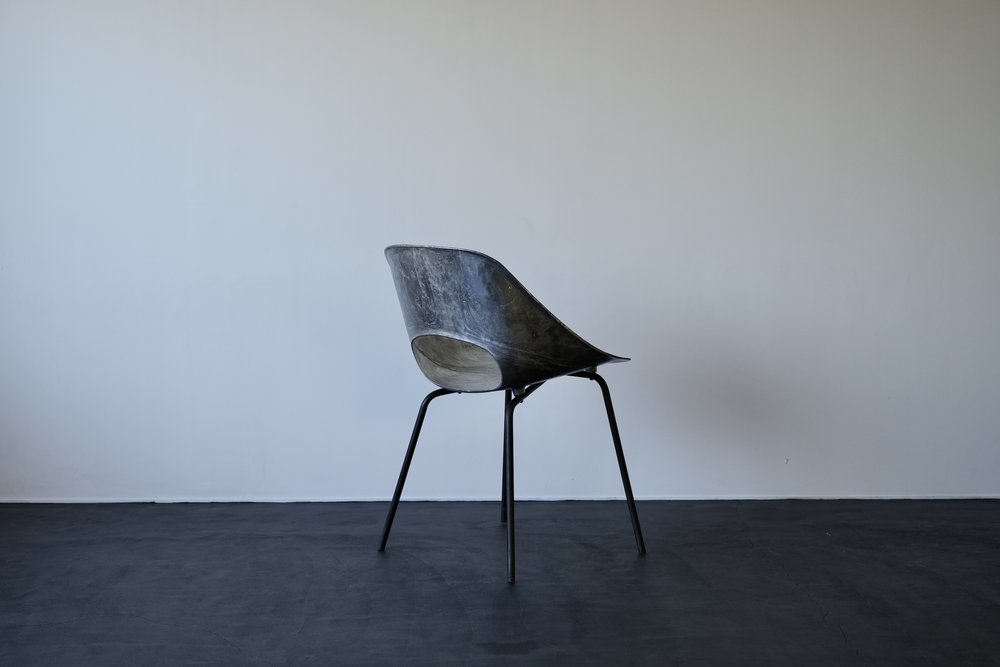 Pierre Guariche Tulip Chair — ombre Pierre Guariche Tulip Chair — ombre
