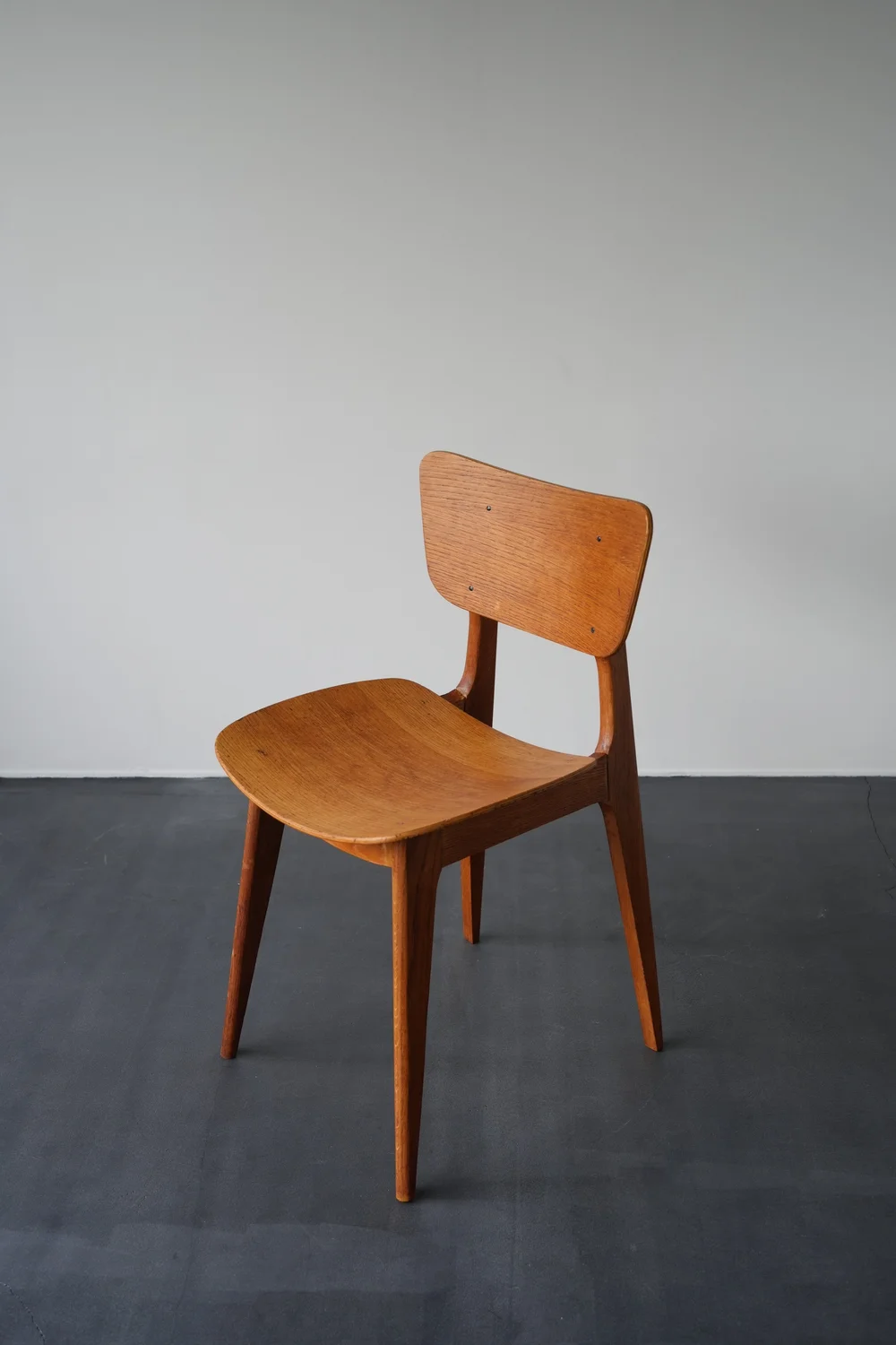 Roger Landault 6517 Chair B — ombre