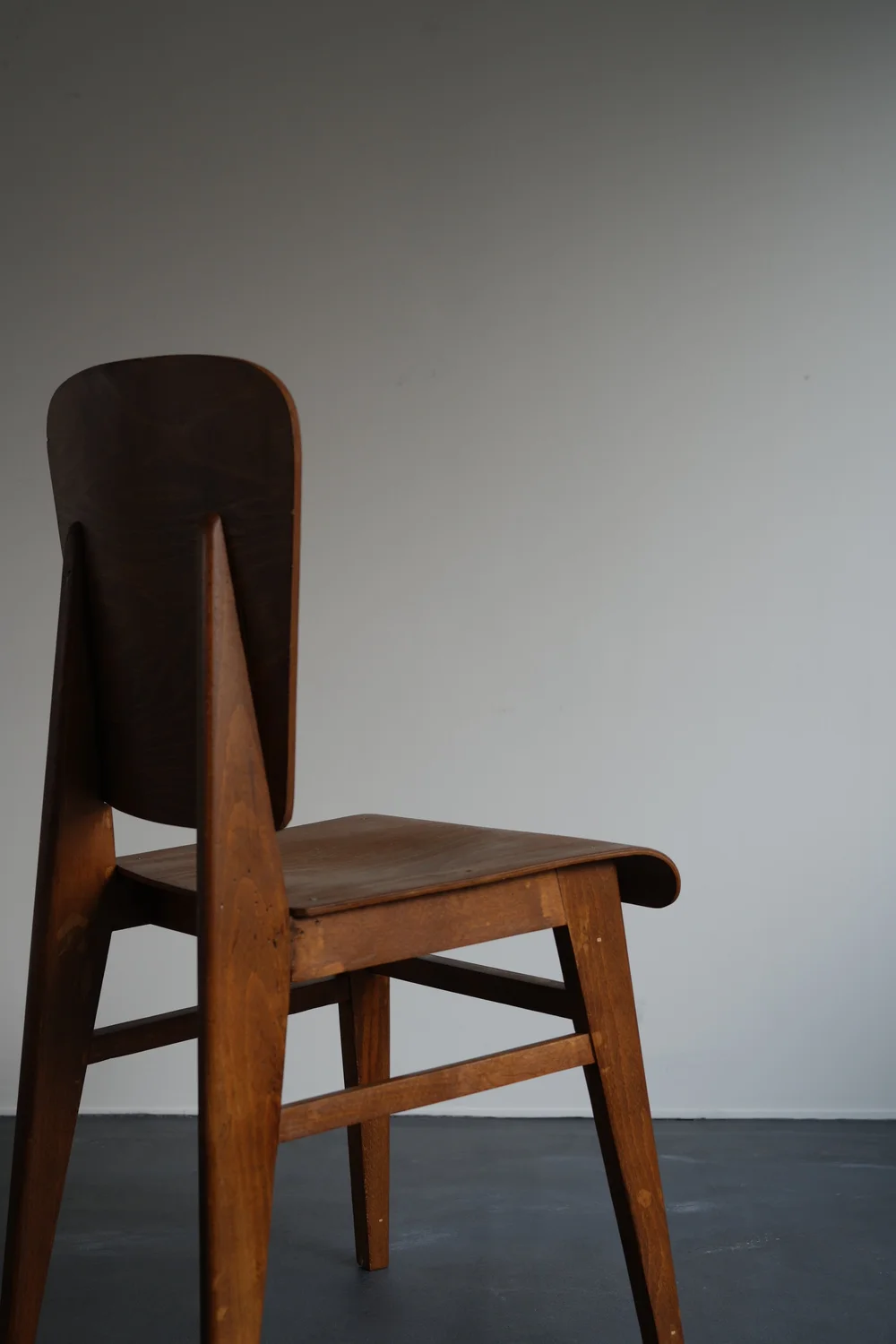 Wood Chair for Vauconsant — ombre
