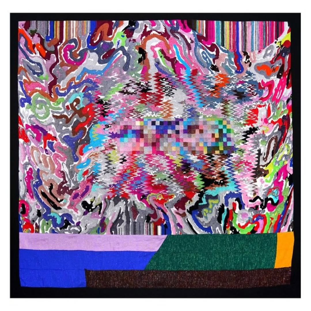 BASIL KINCAID. 💙 Made of discarded garments imported from the Global Minority to Ghanaian markets, these colossal quilts create a bold connection to ancestry and the spiritual world.
.
Our interview, from Accra to Bali, offers a unique glimpse into 
