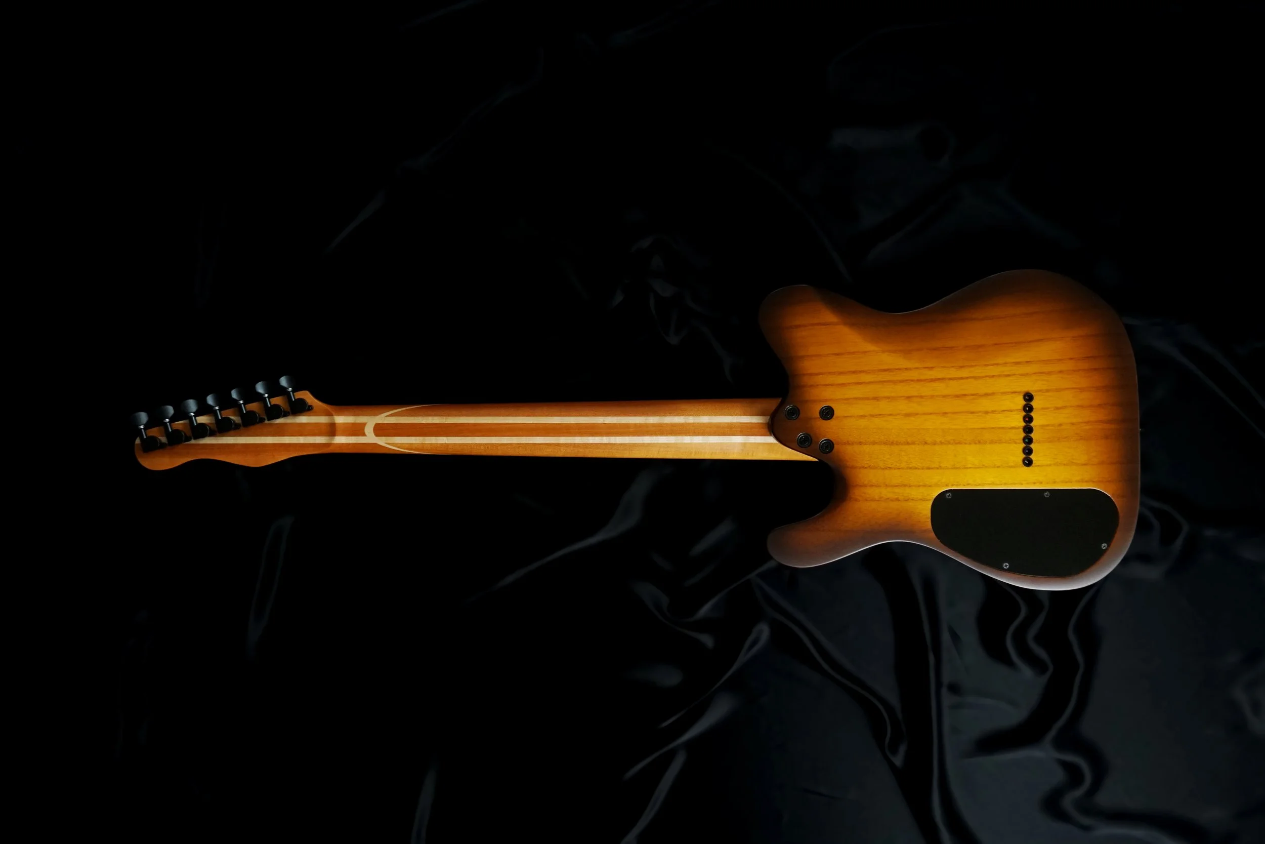 Hand Made Australian Guitar, 6 String Guitar, 7 String Guitar, Best Australian Custom Guitar