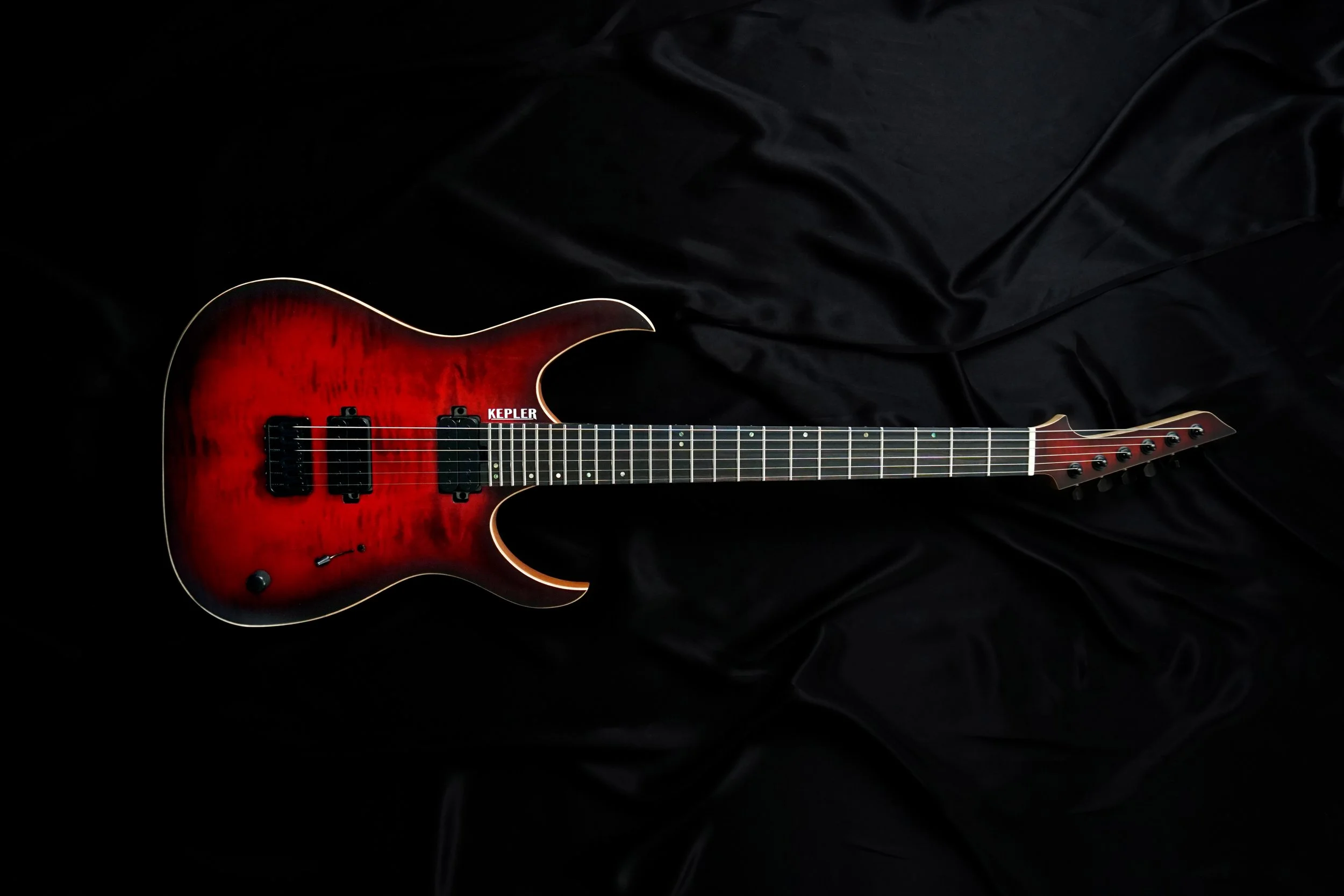 Hand Made Australian Guitar, 6 String Guitar, 7 String Guitar, Best Australian Custom