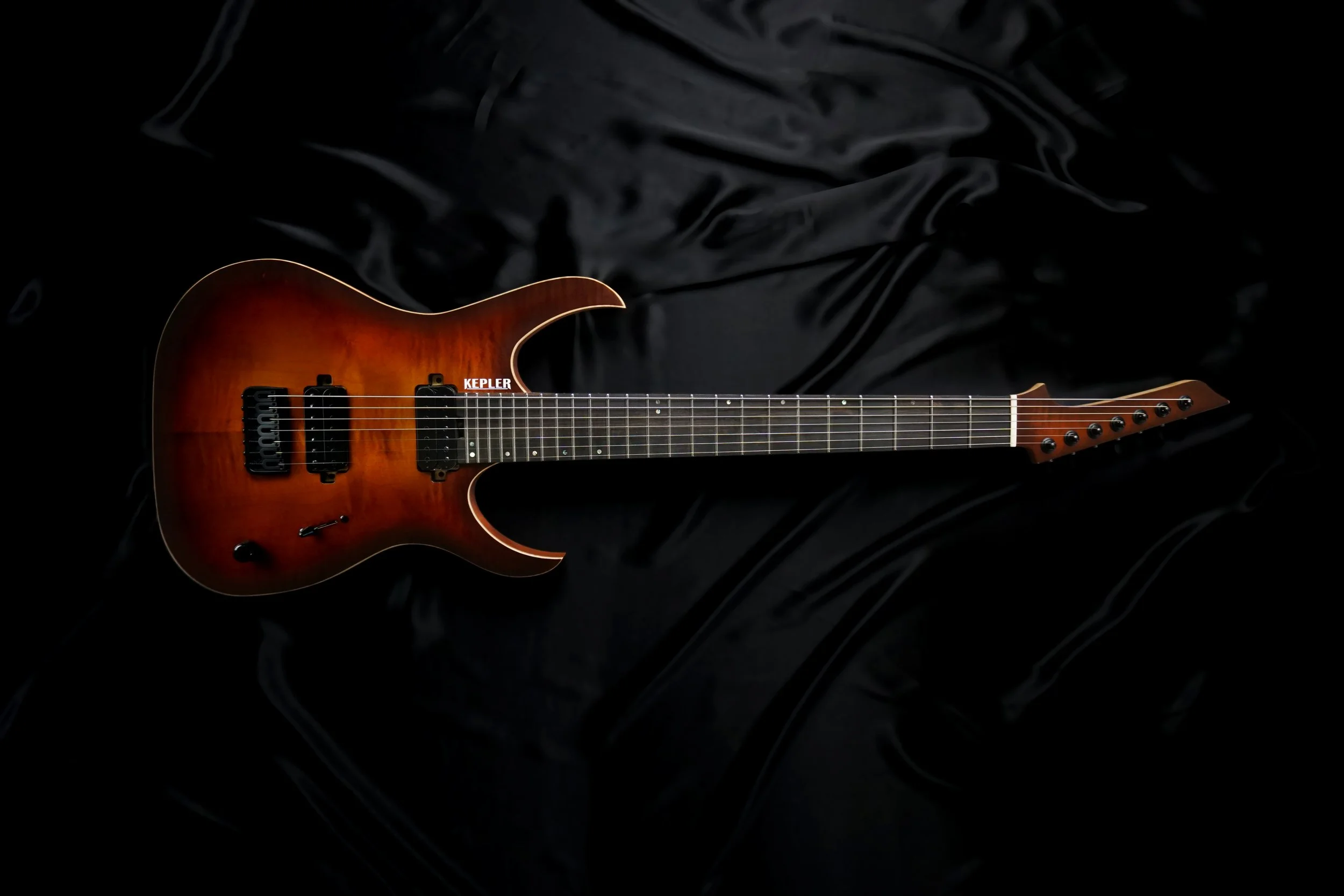 Hand Made Australian Guitar, 6 String Guitar, 7 String Guitar, Best Australian Custom