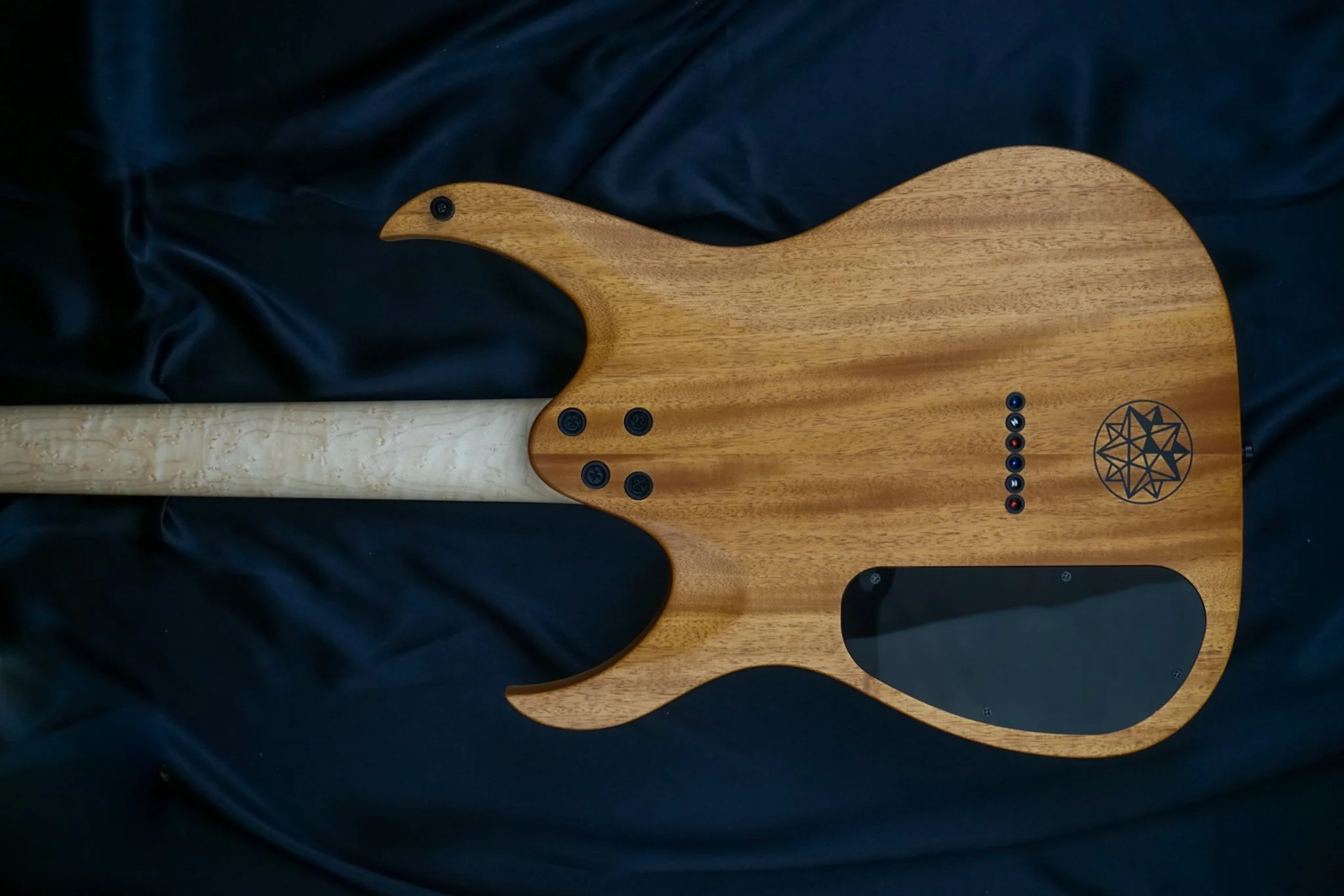 Hand Made Australian Guitar, 6 String Guitar, 7 String Guitar, Best Australian Custom