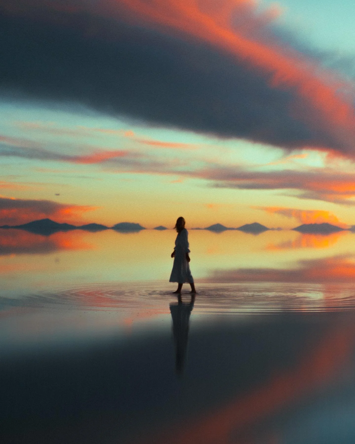 After a month in this beautiful place I say firmly say that Bolivia will always have a special place in my heart. Amazing sunsets, endless reflections, long road trips, drinking wine in a hot doing under the endless milkyway I am exhausted and happy 