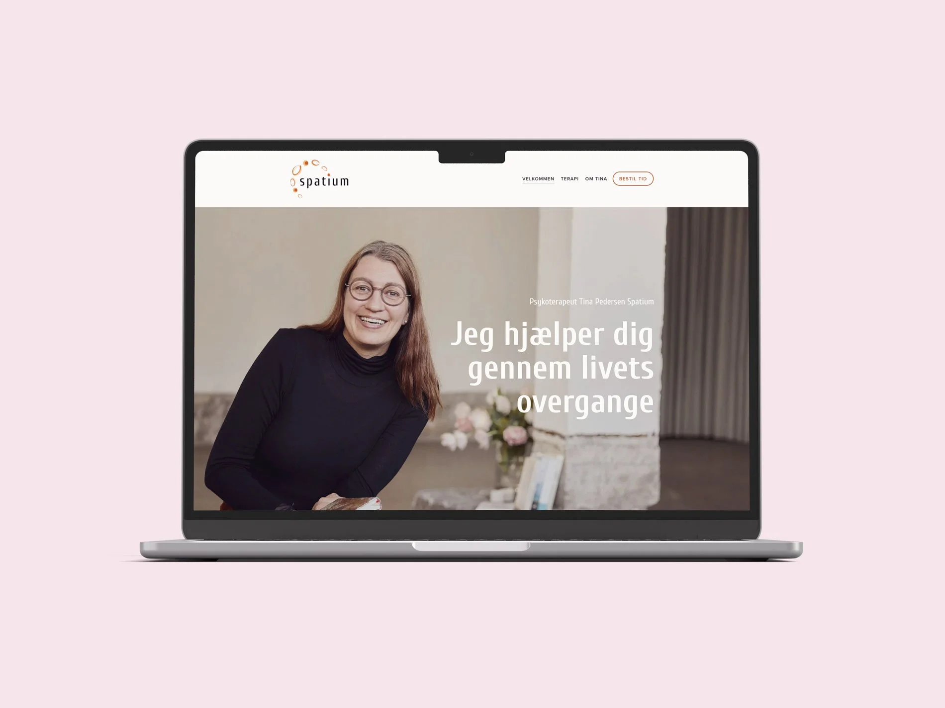 Hjemmeside på laptop