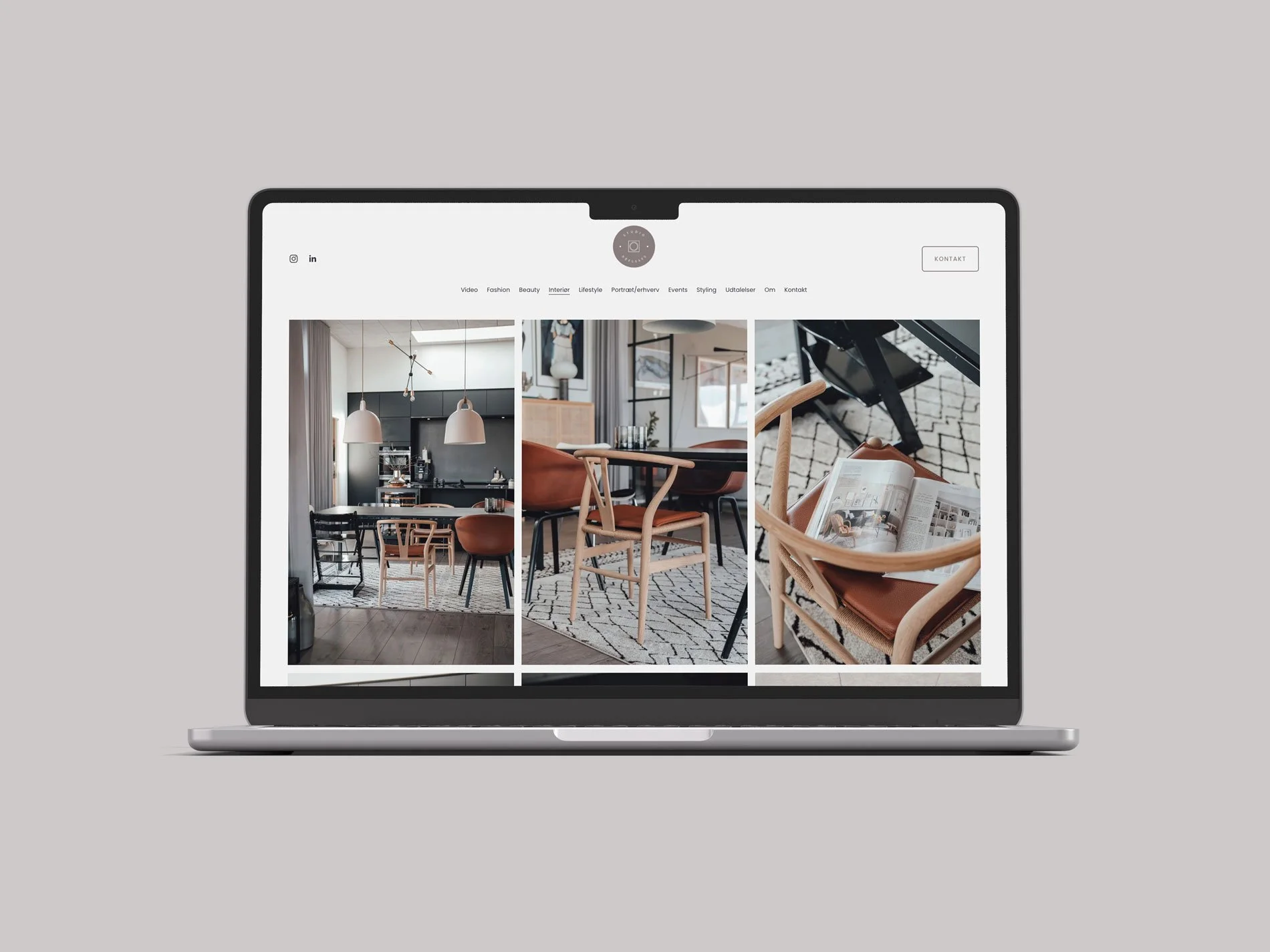Hjemmeside på laptop