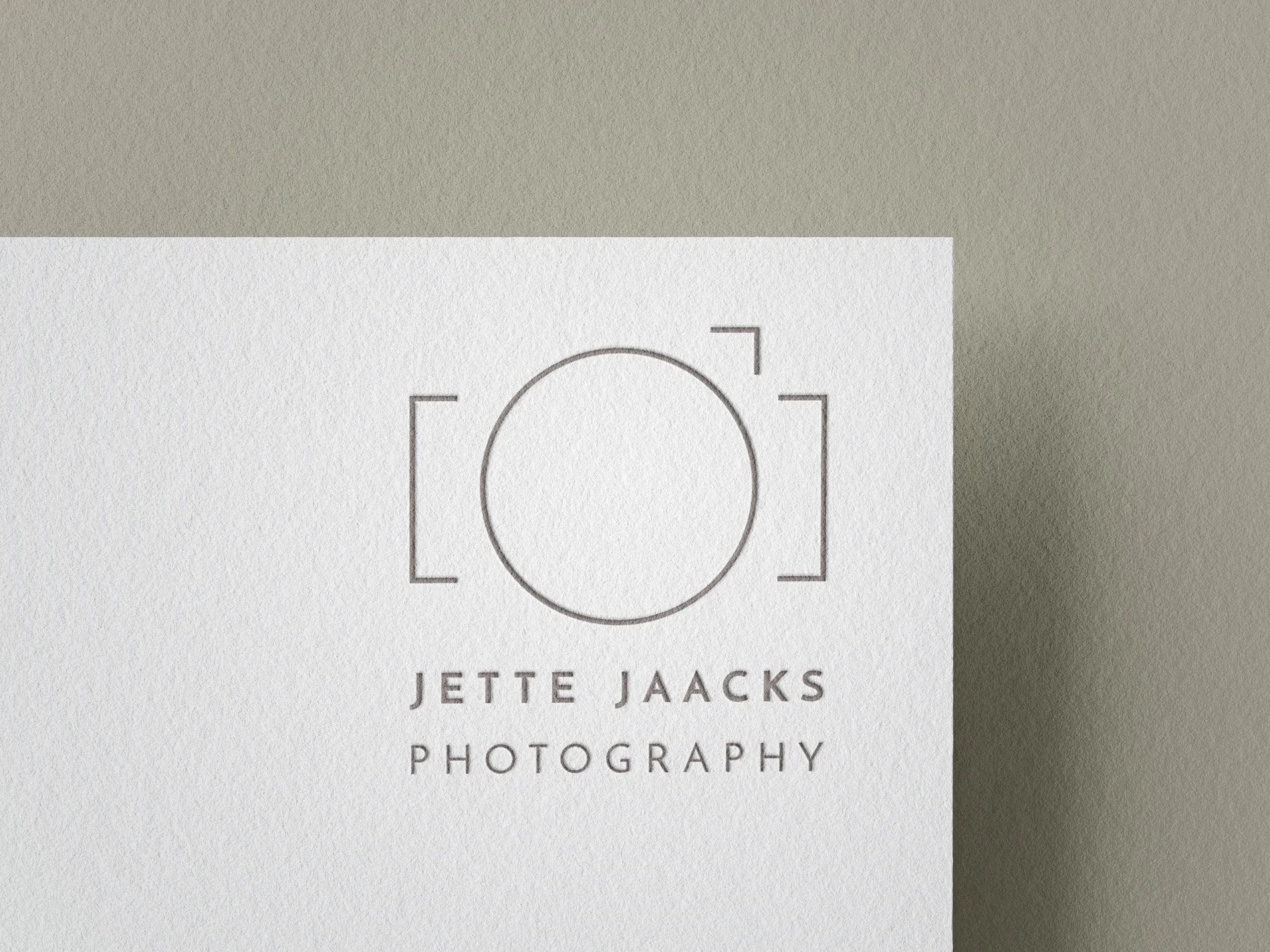 Jette-Jaacks-logo-mockup.jpg