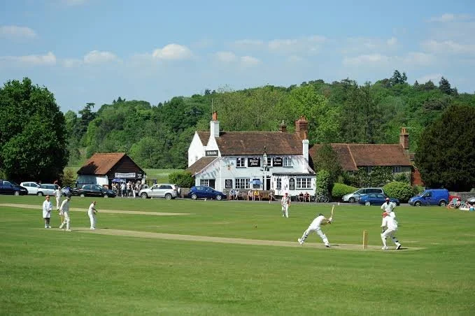 Tilford Cricket Green and Barley Mow