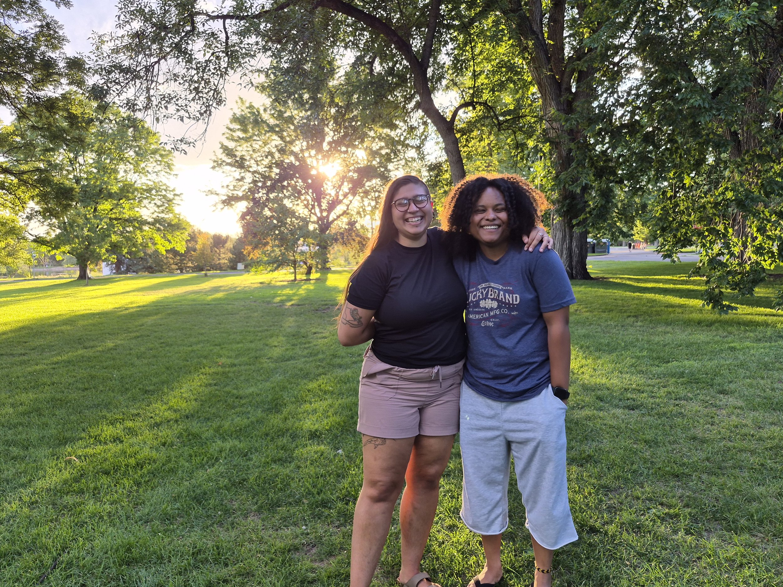Anna+ Bri.jpg